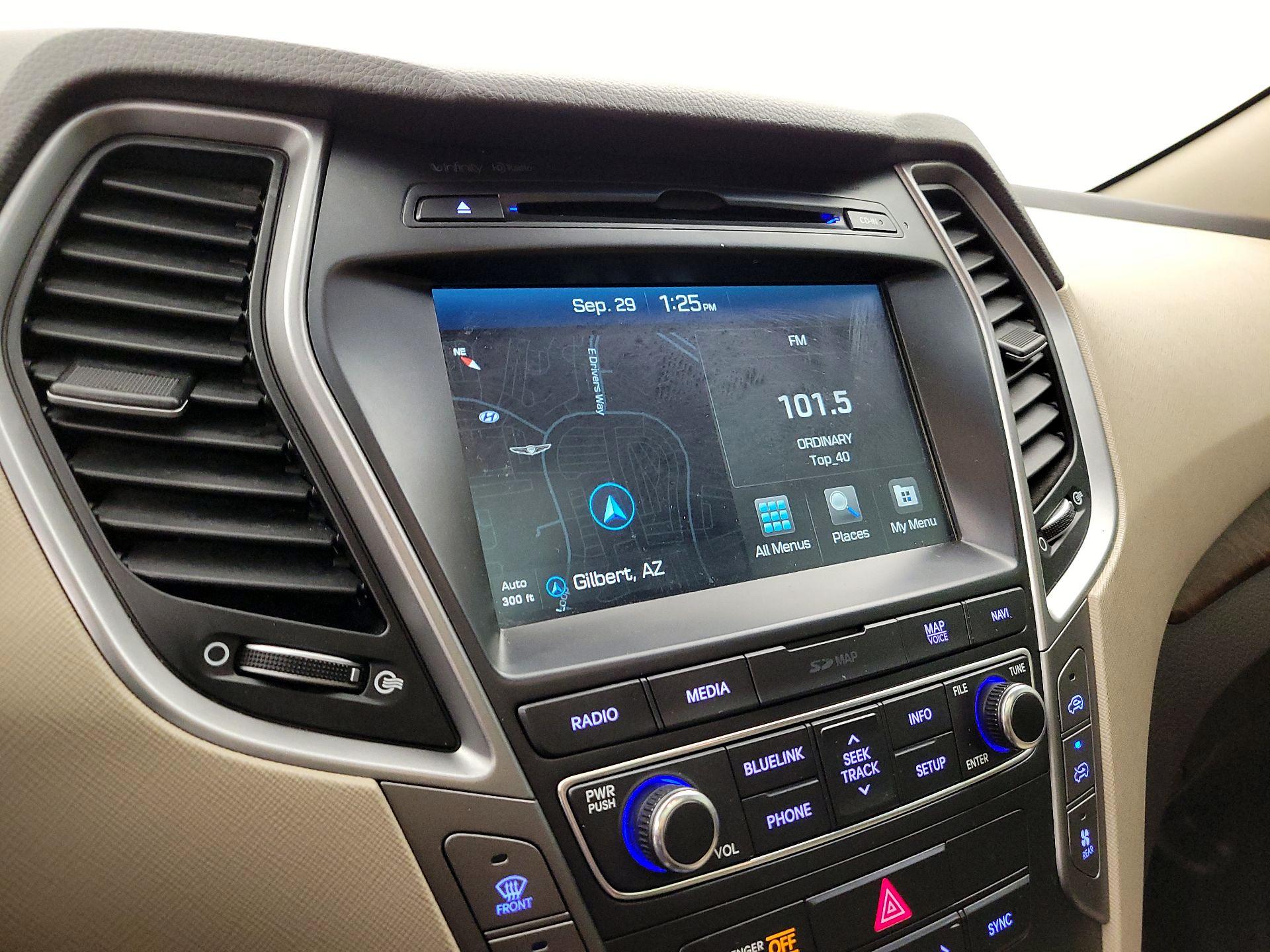 Thumbnail: 2017 Hyundai Santa Fe - 14