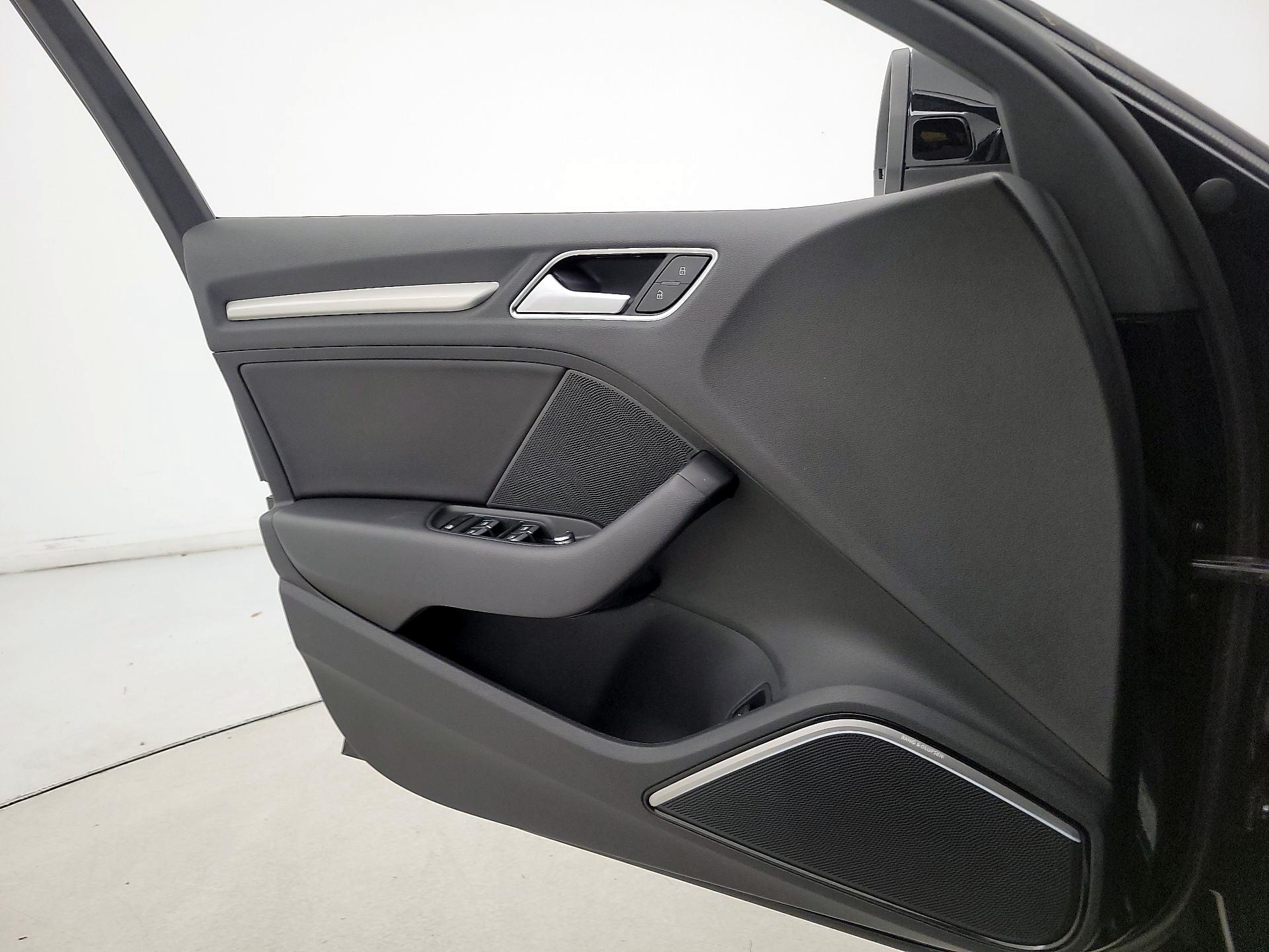 Thumbnail: 2015 Audi S3 - 12