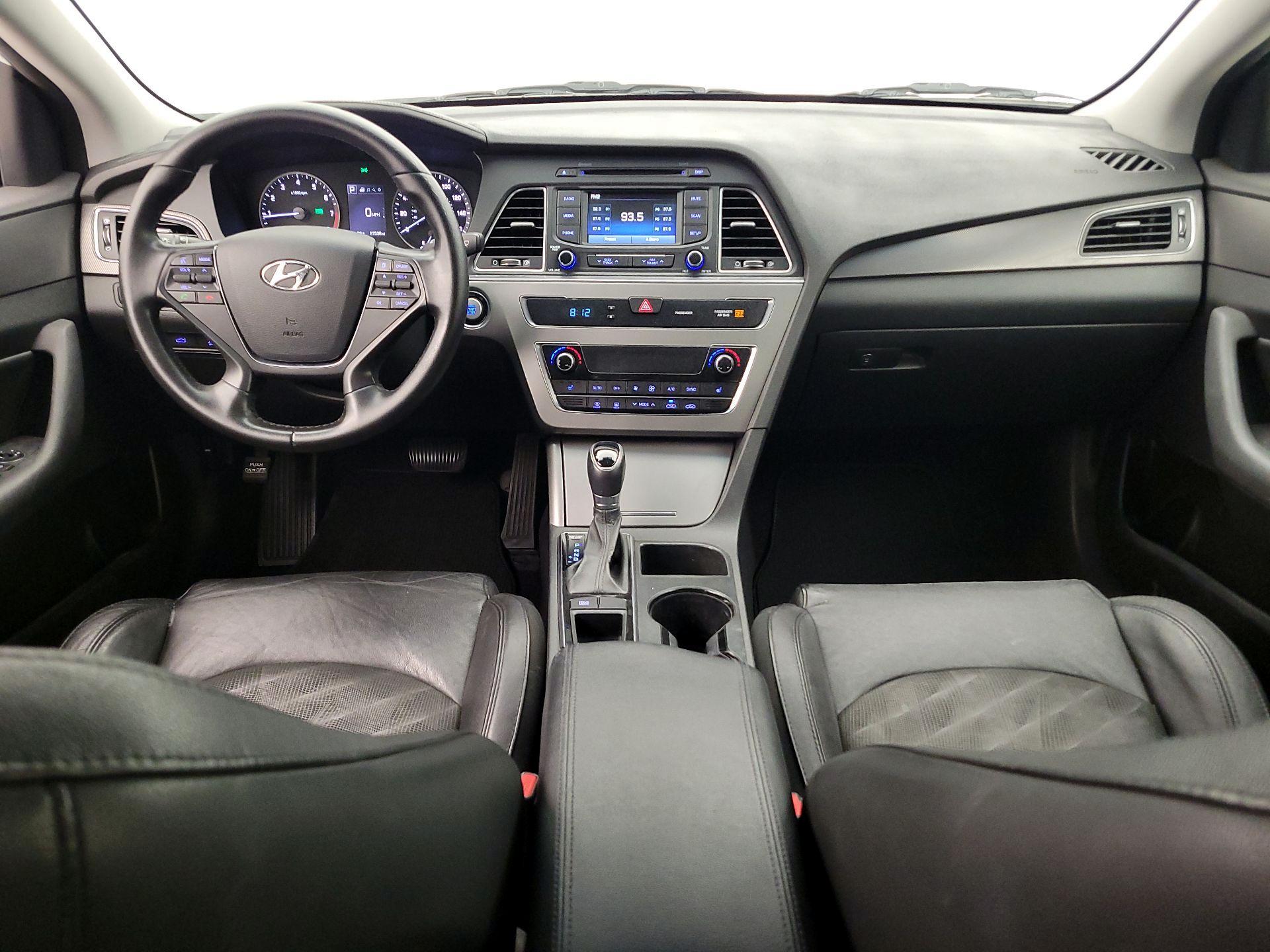 Thumbnail: 2015 Hyundai Sonata - 9