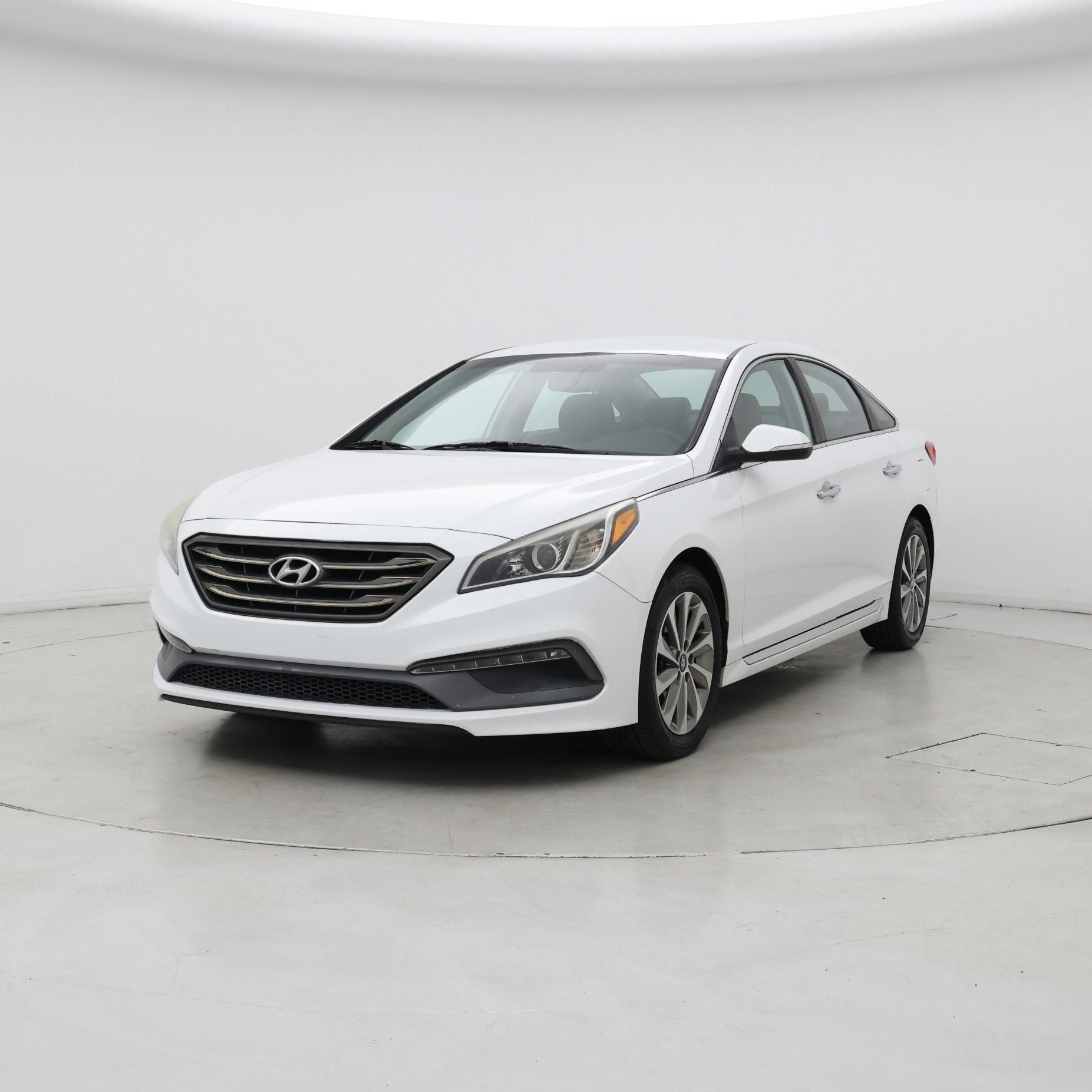Thumbnail: 2015 Hyundai Sonata - 4