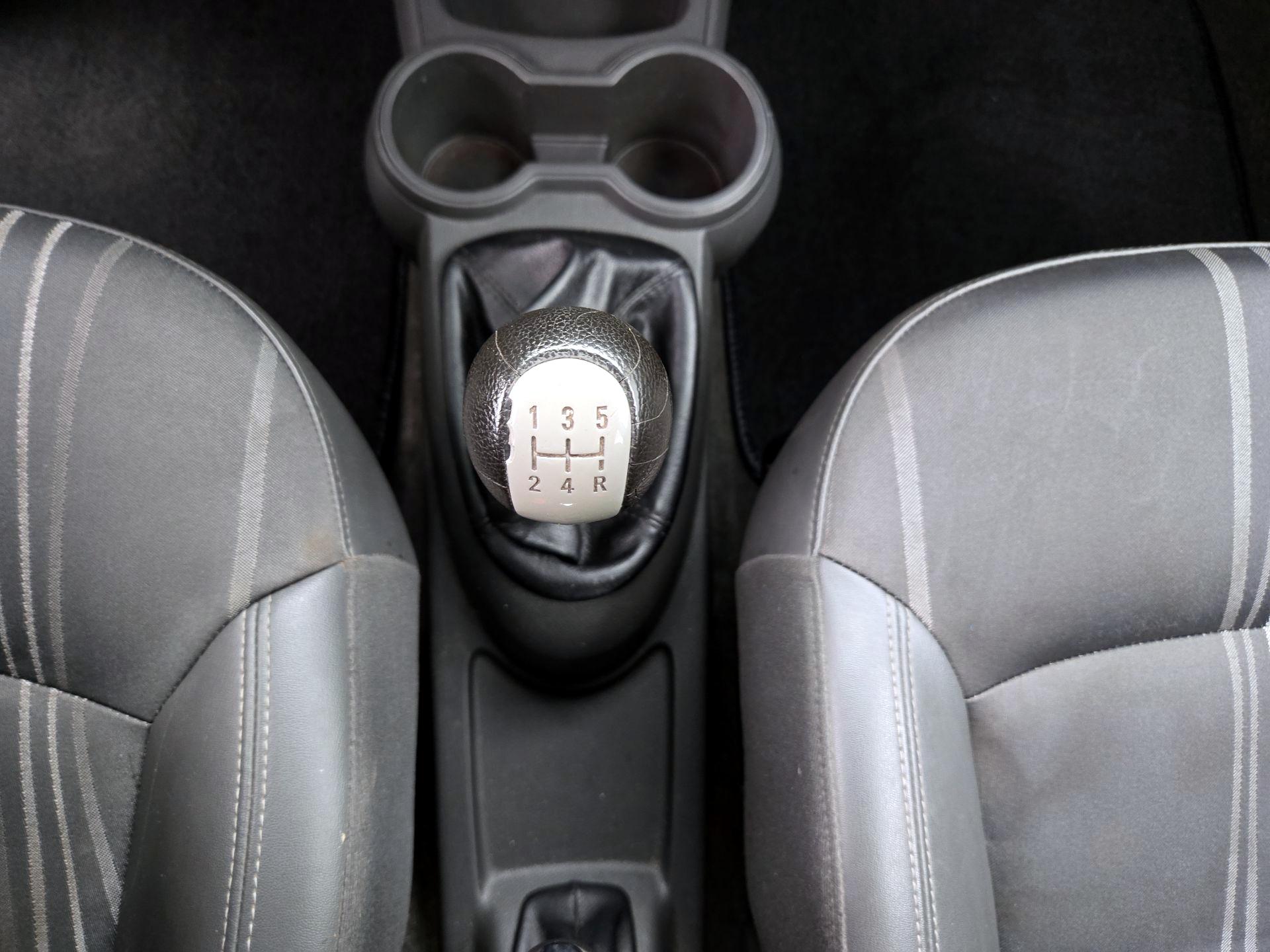 Thumbnail: 2014 Chevrolet Spark - 16