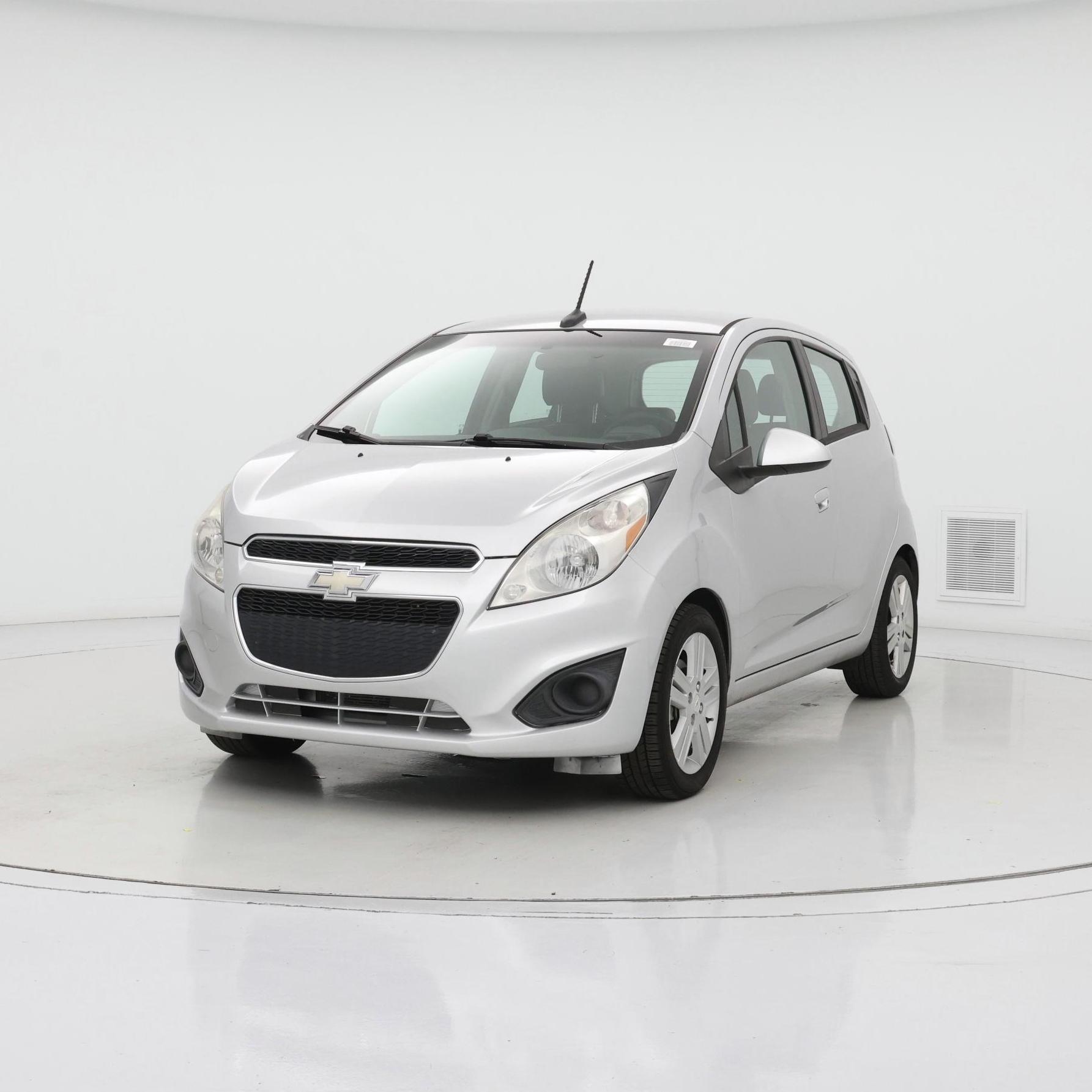 Thumbnail: 2014 Chevrolet Spark - 4
