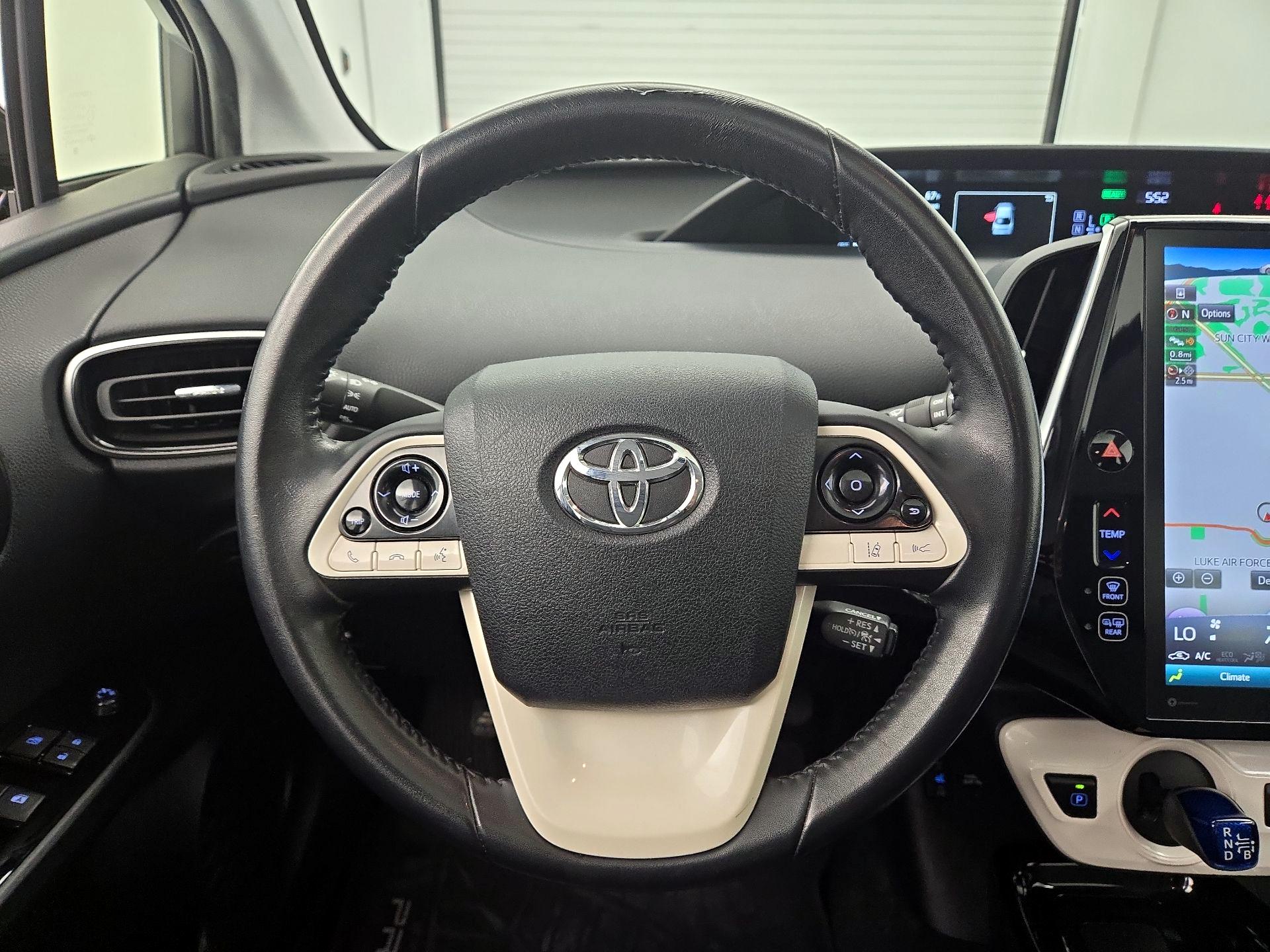 Thumbnail: 2018 Toyota Prius - 10