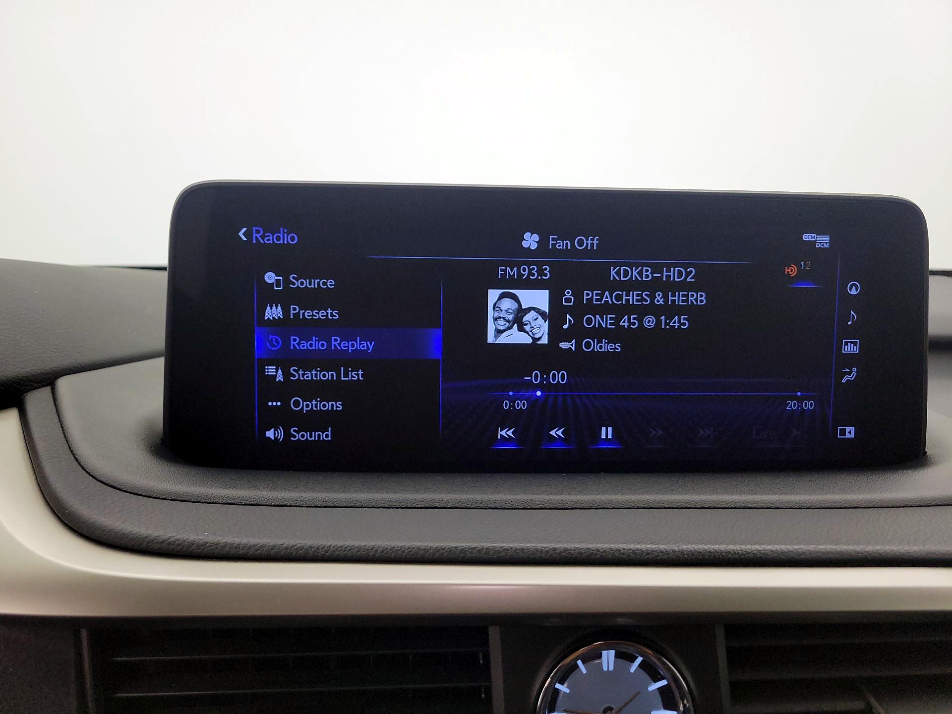 Thumbnail: 2020 Lexus RX - 15
