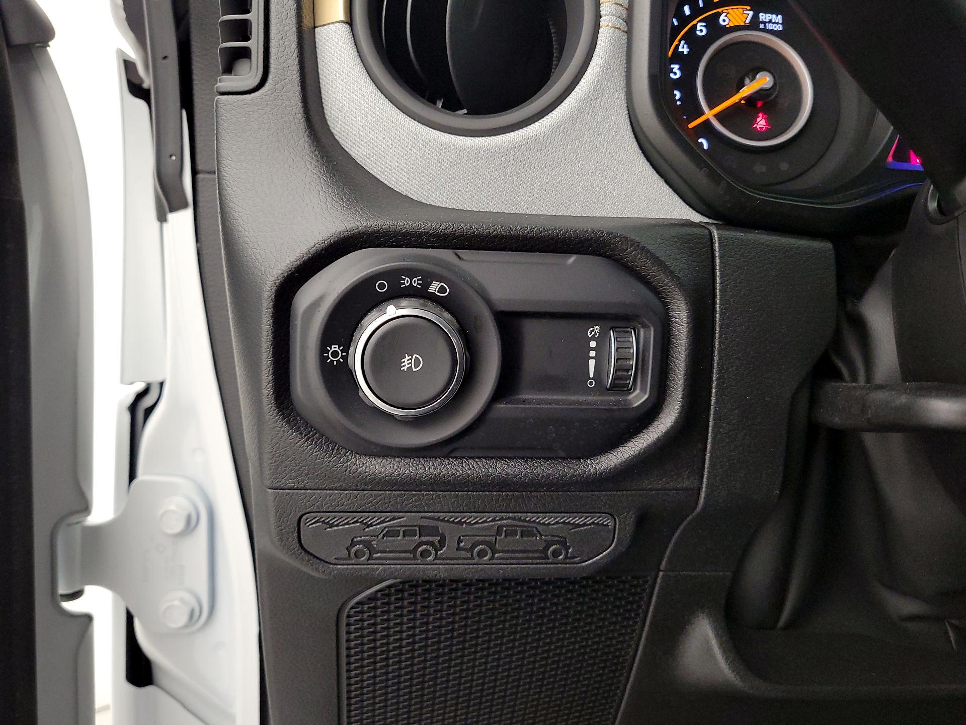 Thumbnail: 2024 Jeep Wrangler - 13