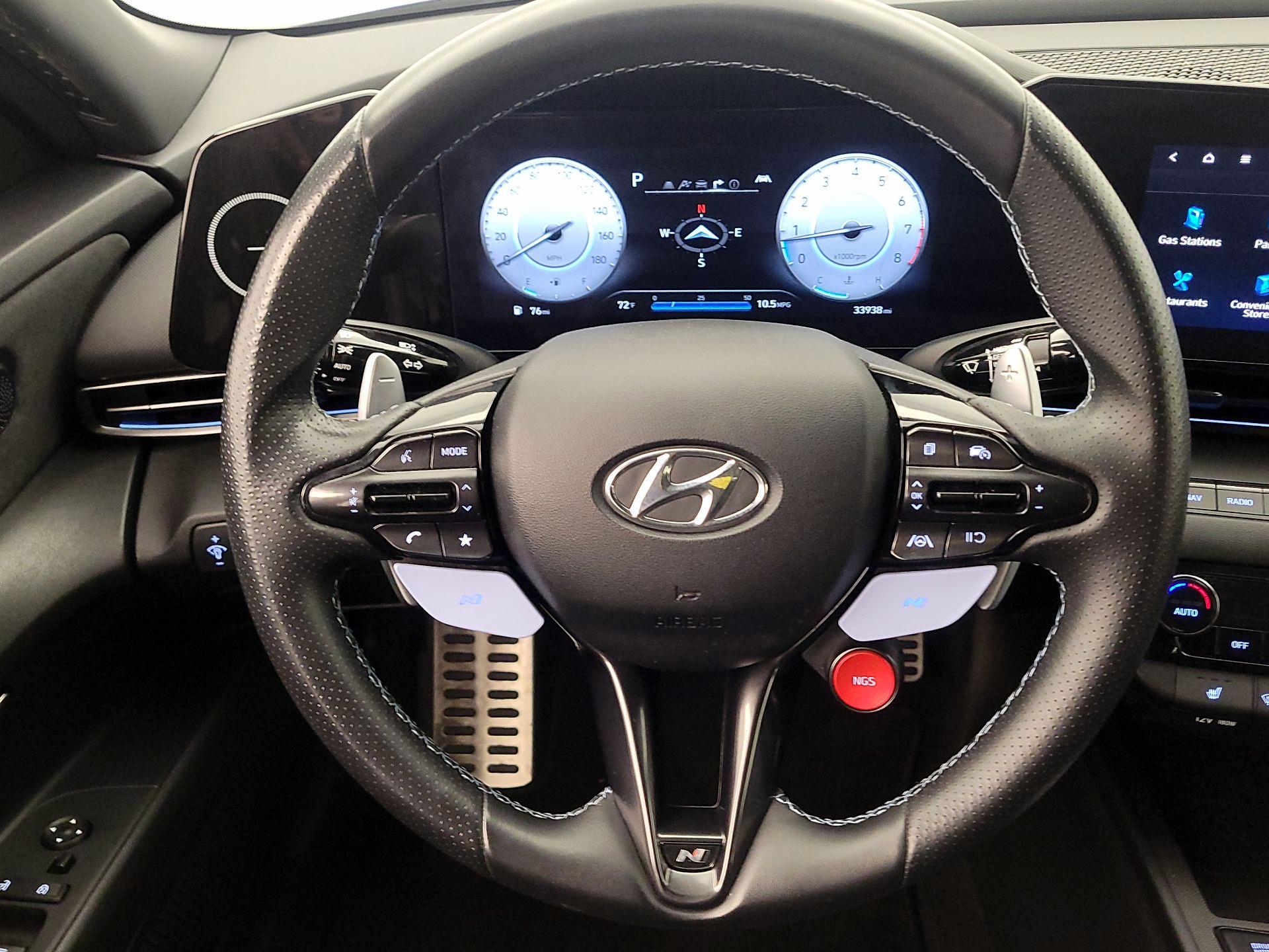 Thumbnail: 2023 Hyundai Elantra - 10
