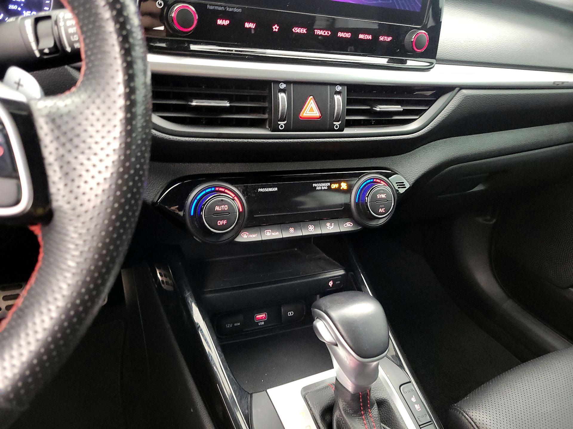 Thumbnail: 2023 Kia Forte - 17