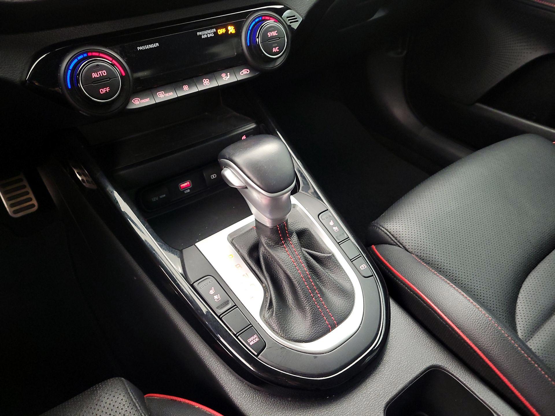 Thumbnail: 2023 Kia Forte - 18