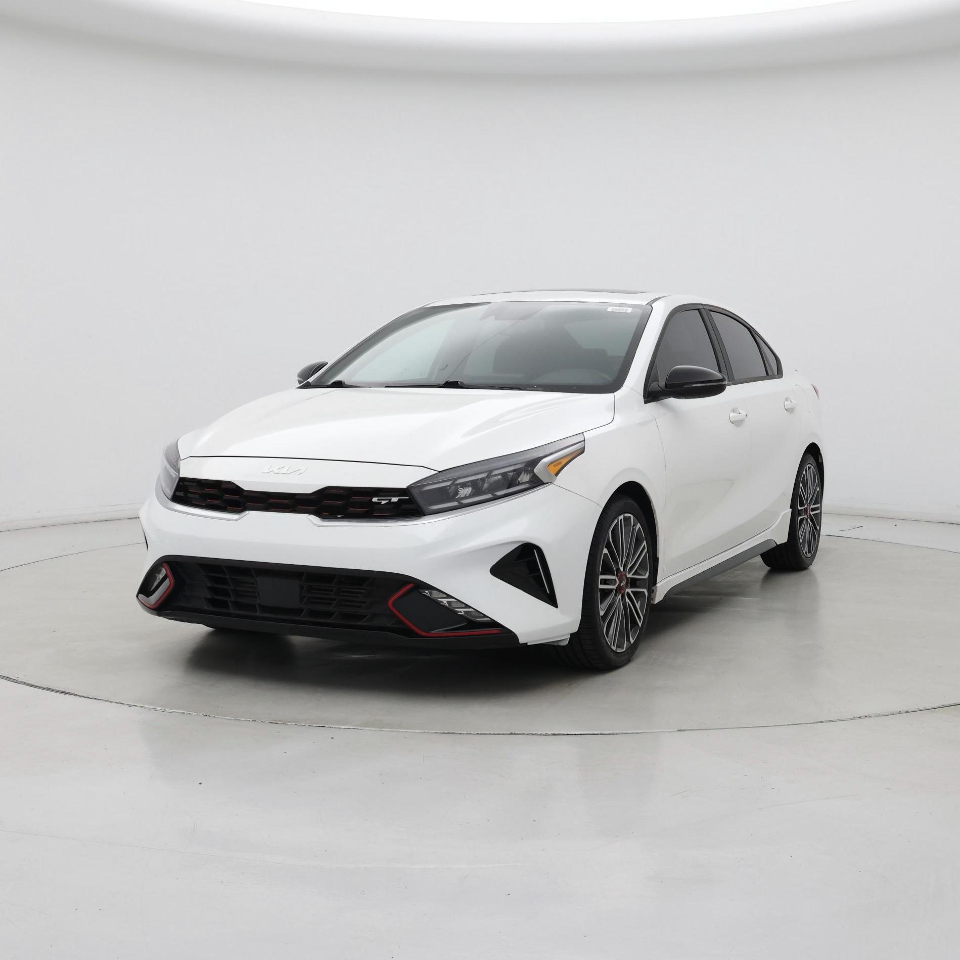 Thumbnail: 2023 Kia Forte - 4