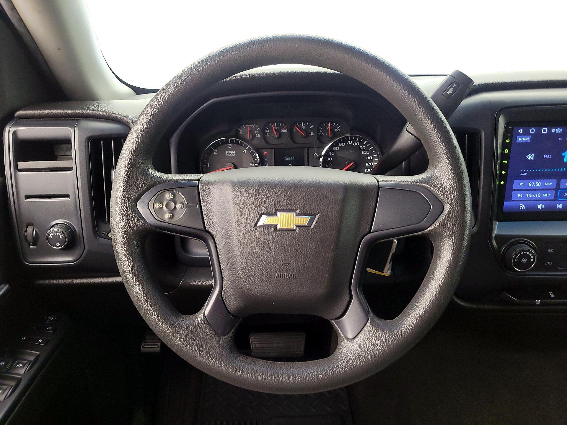Thumbnail: 2015 Chevrolet Silverado 1500 - 10
