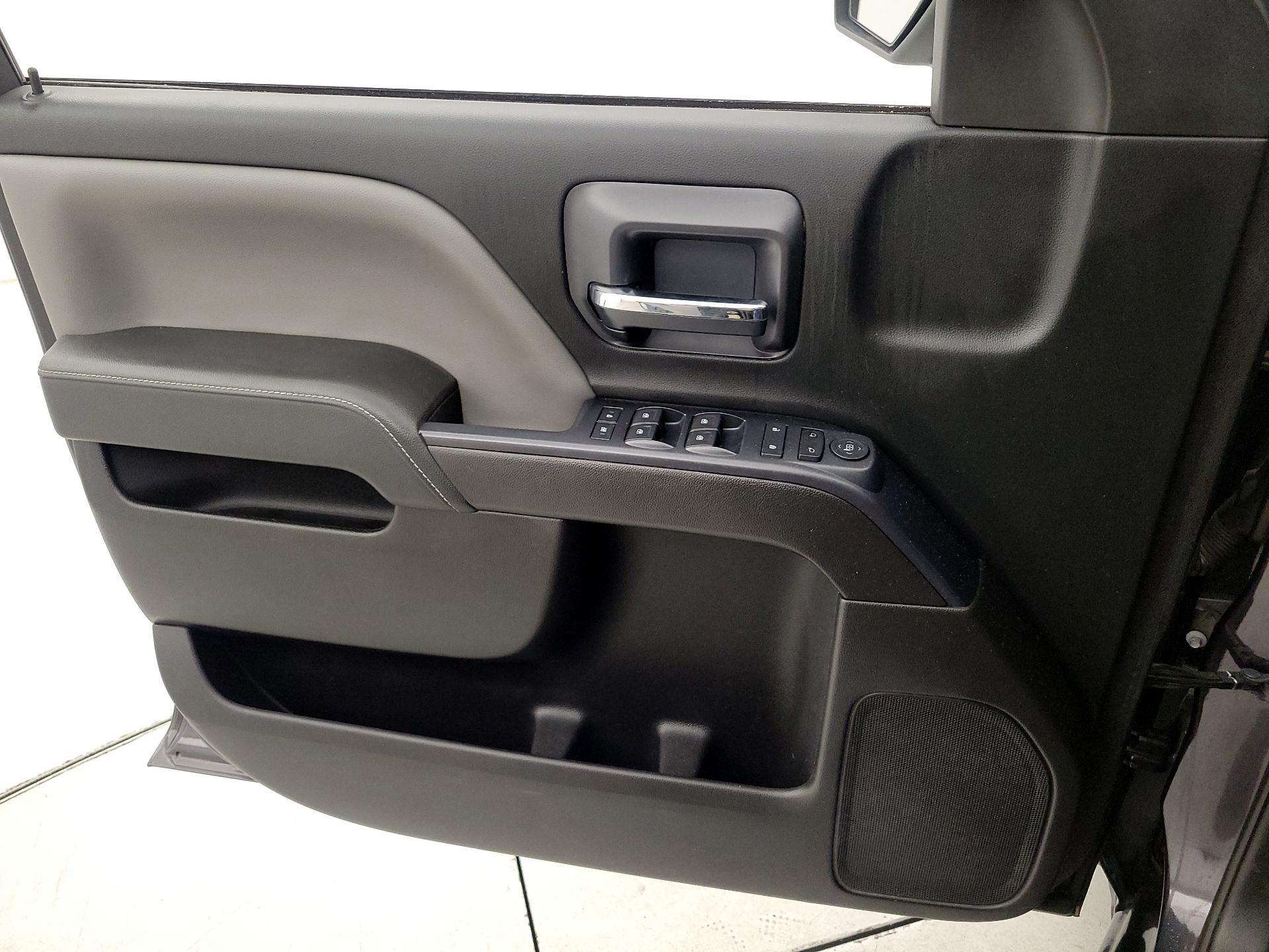 Thumbnail: 2015 Chevrolet Silverado 1500 - 12