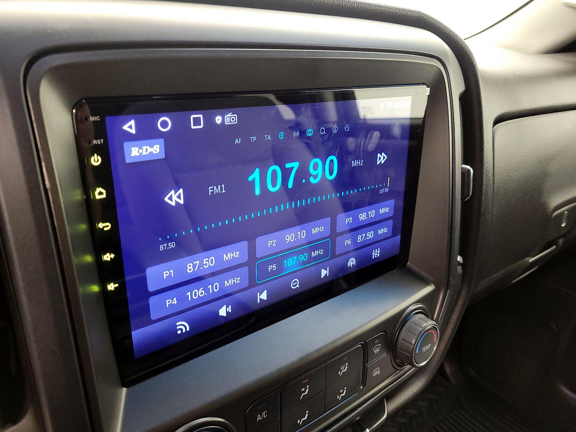 Thumbnail: 2015 Chevrolet Silverado 1500 - 14