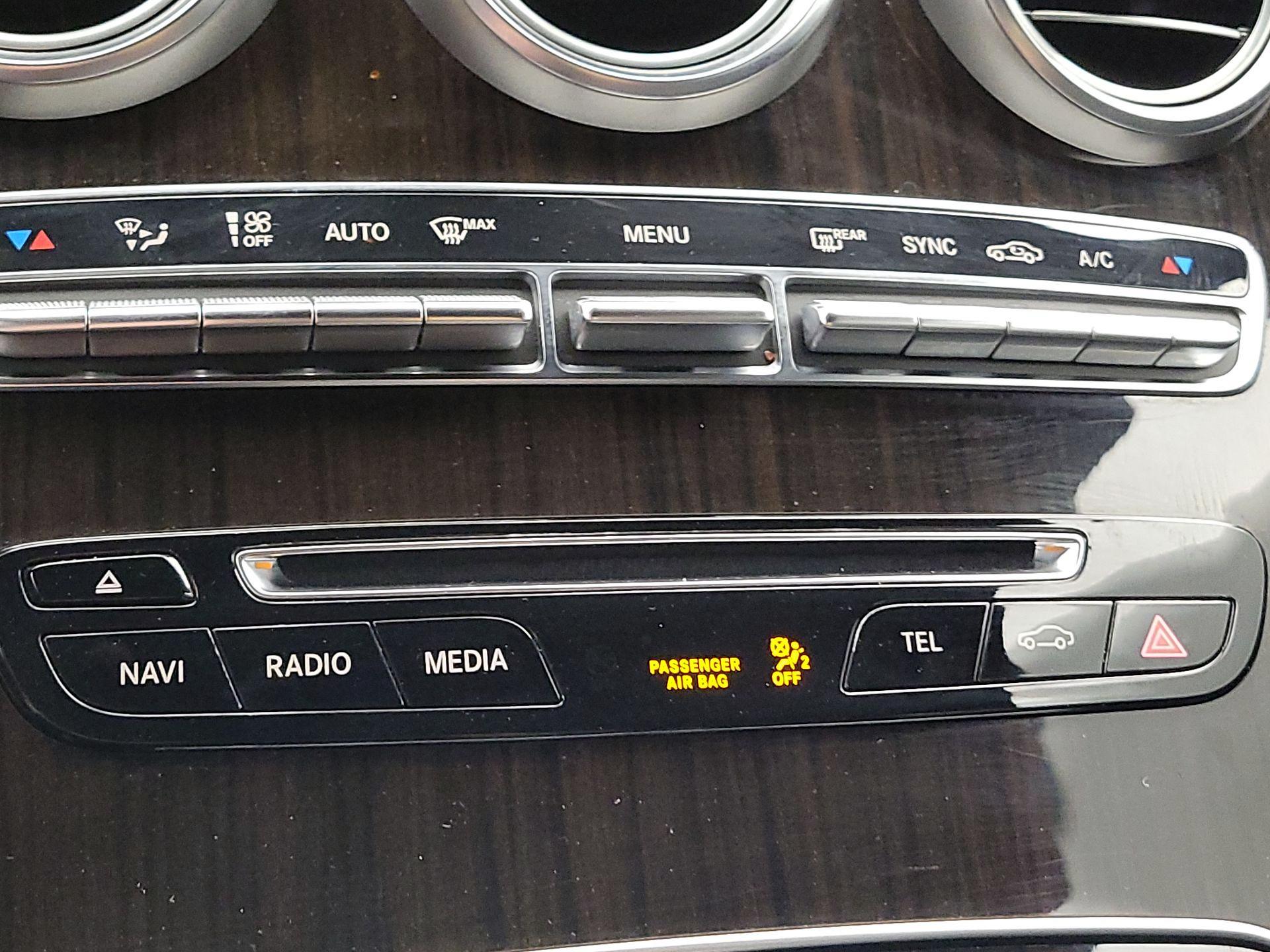 Thumbnail: 2018 Mercedes-Benz GLC - 16