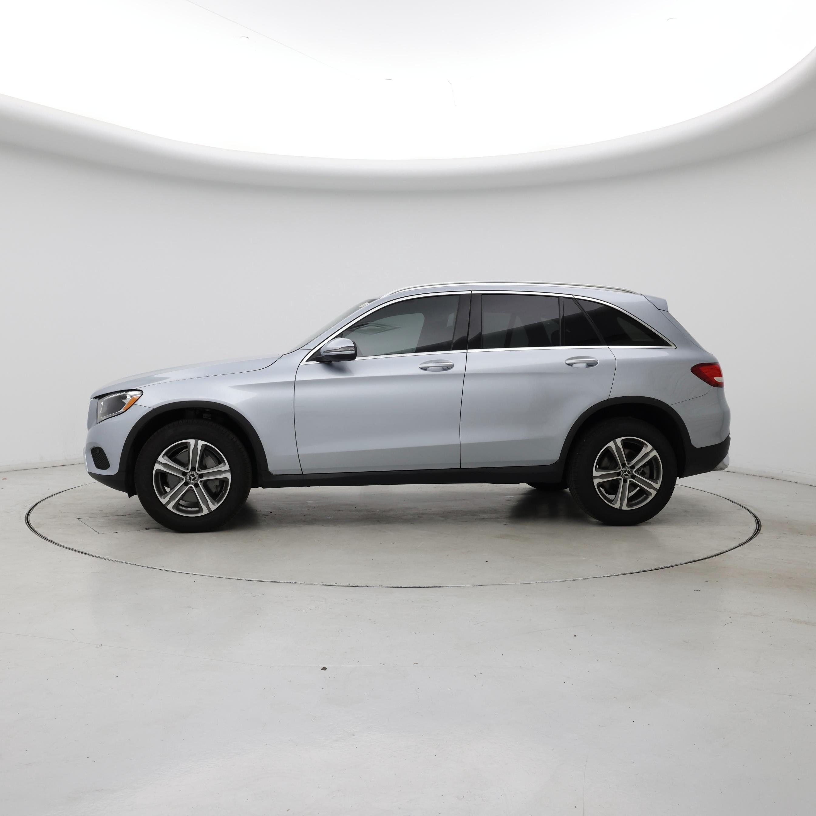 Thumbnail: 2018 Mercedes-Benz GLC - 3