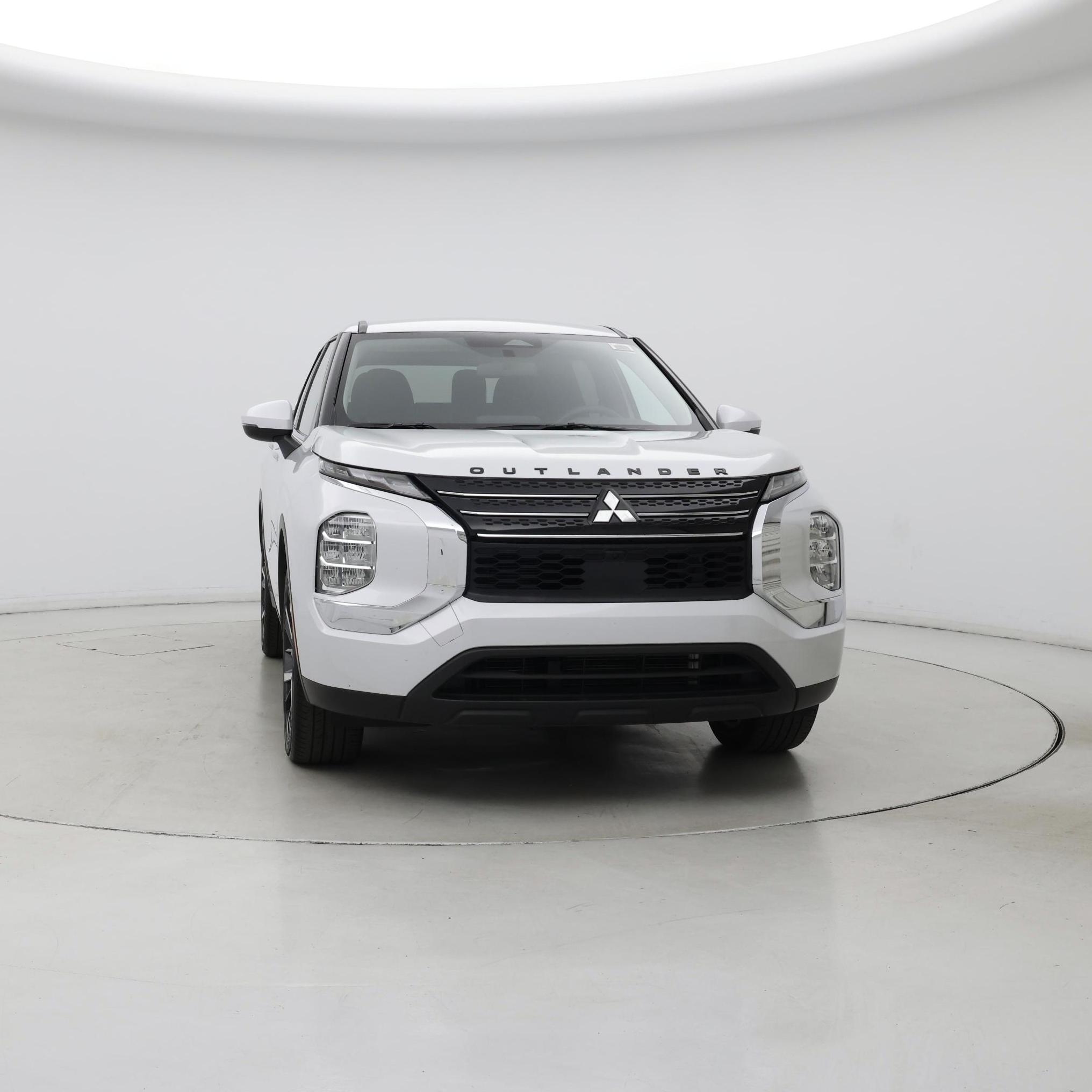 Thumbnail: 2022 Mitsubishi Outlander - 5