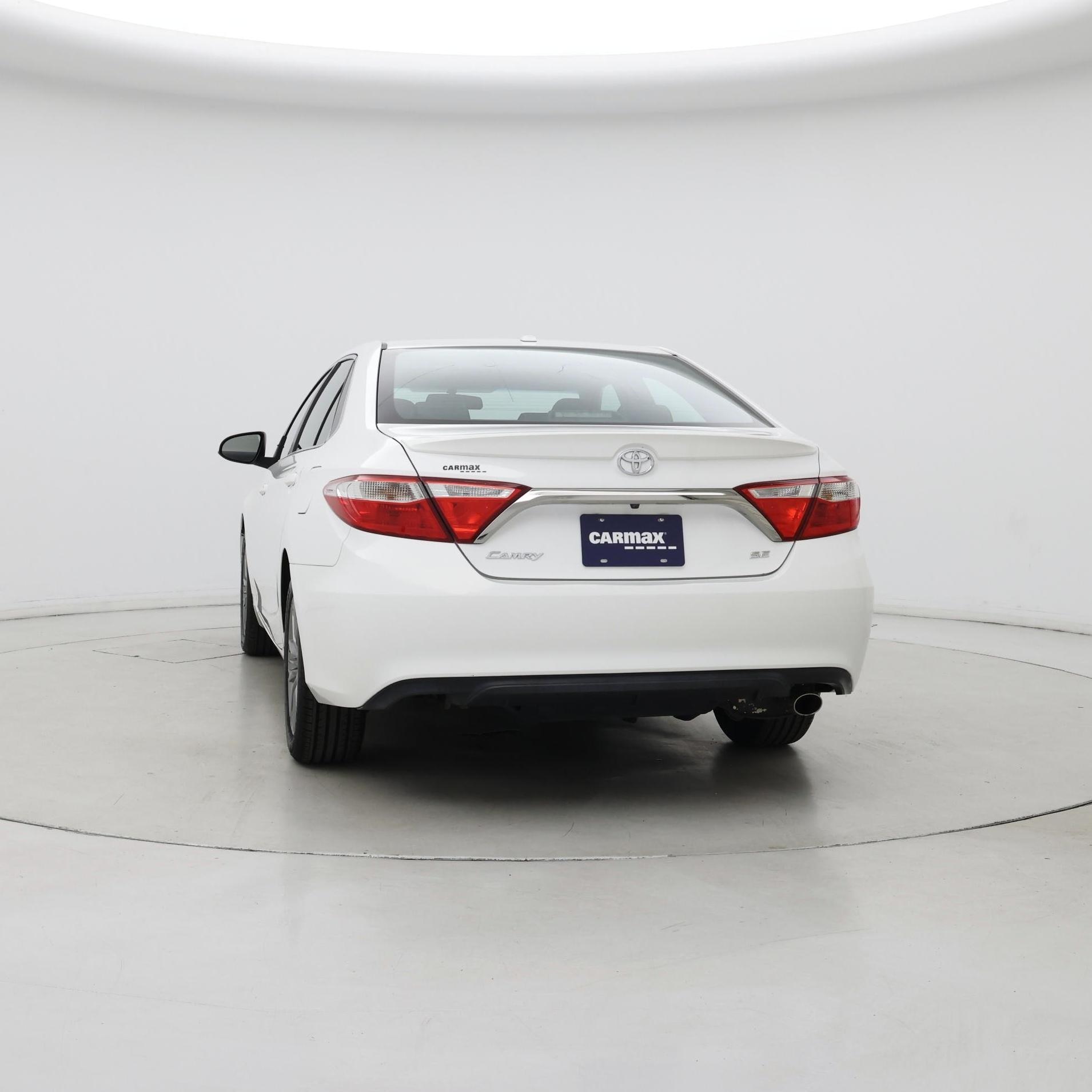 Thumbnail: 2017 Toyota Camry - 6