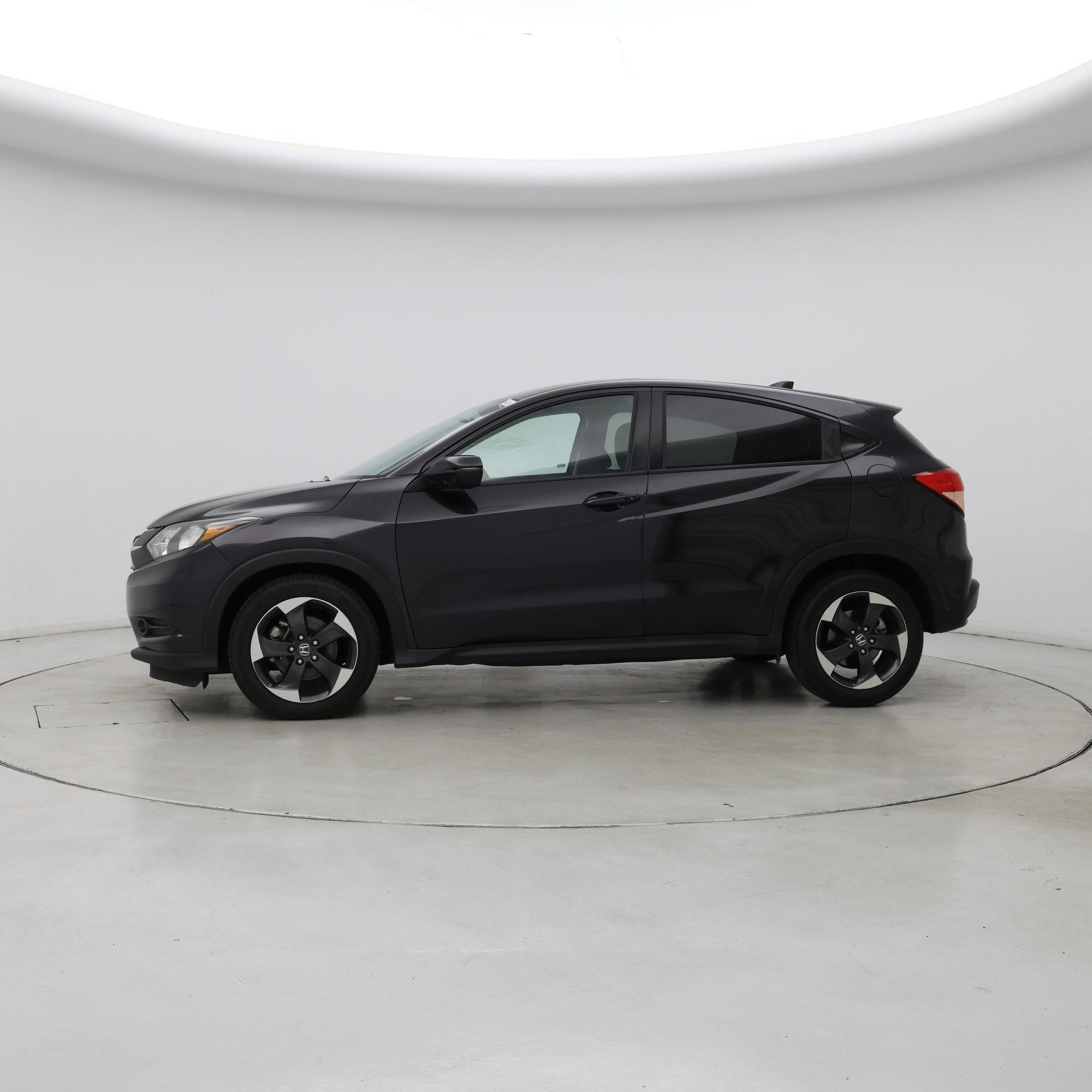 Thumbnail: 2018 Honda HR-V - 3