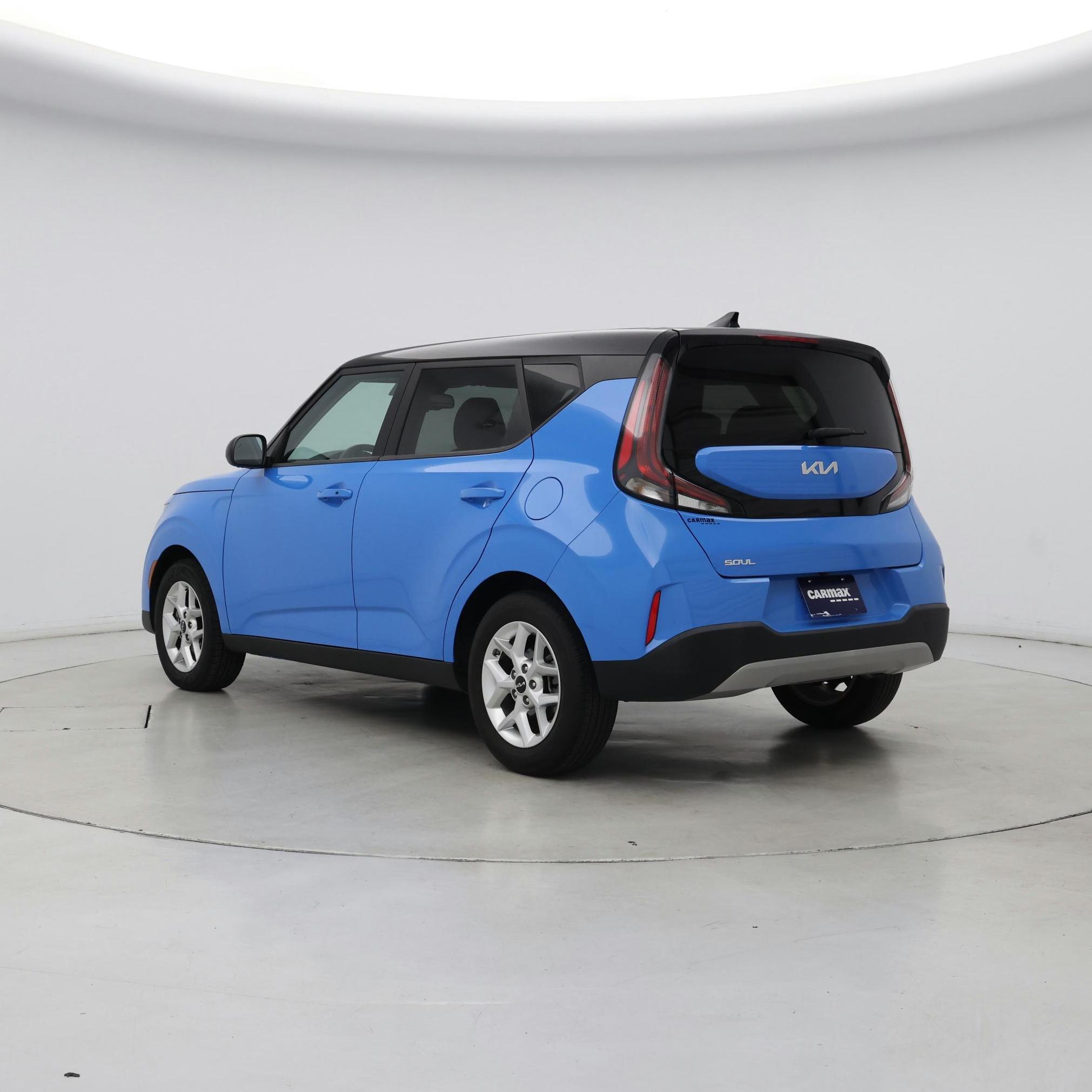 Thumbnail: 2023 Kia Soul - 2