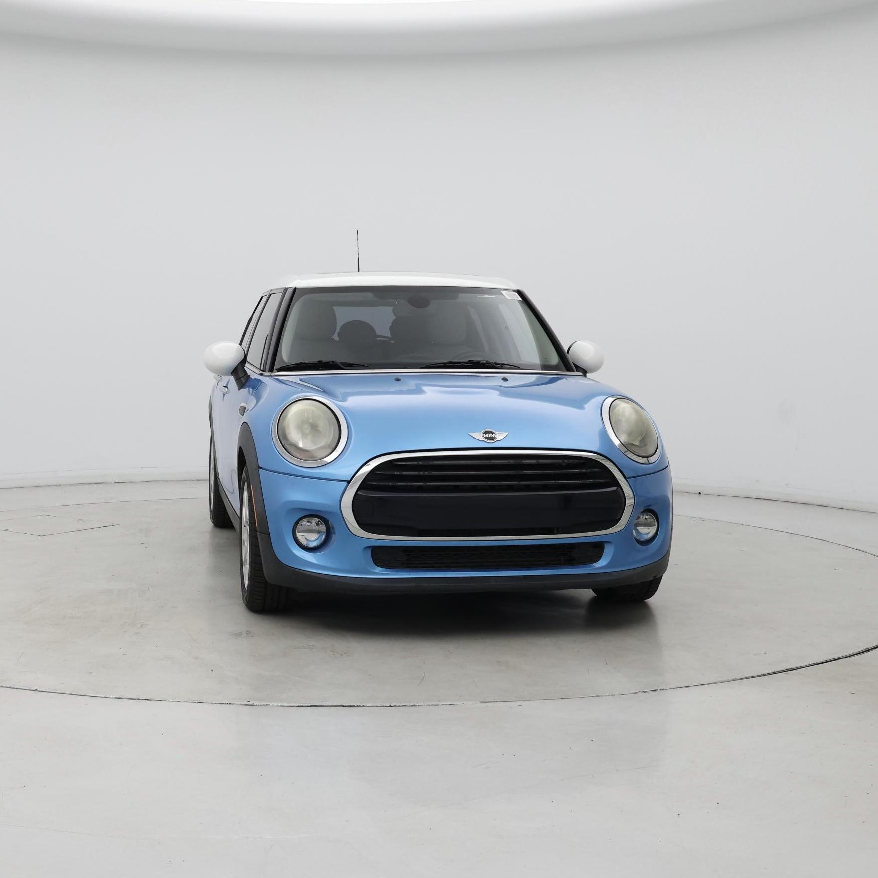 Thumbnail: 2017 MINI Cooper Hardtop - 5