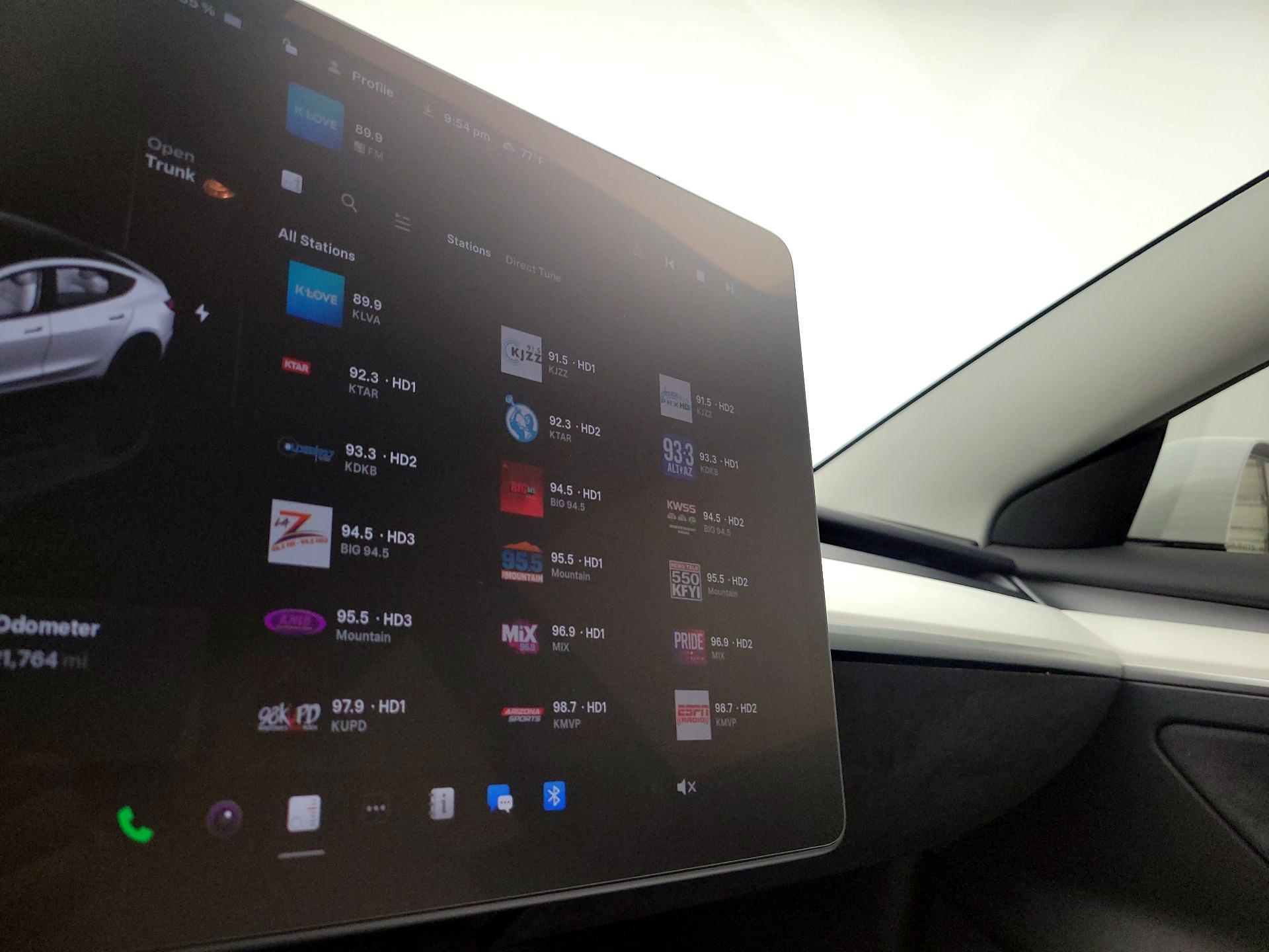 Thumbnail: 2022 Tesla Model 3 - 15