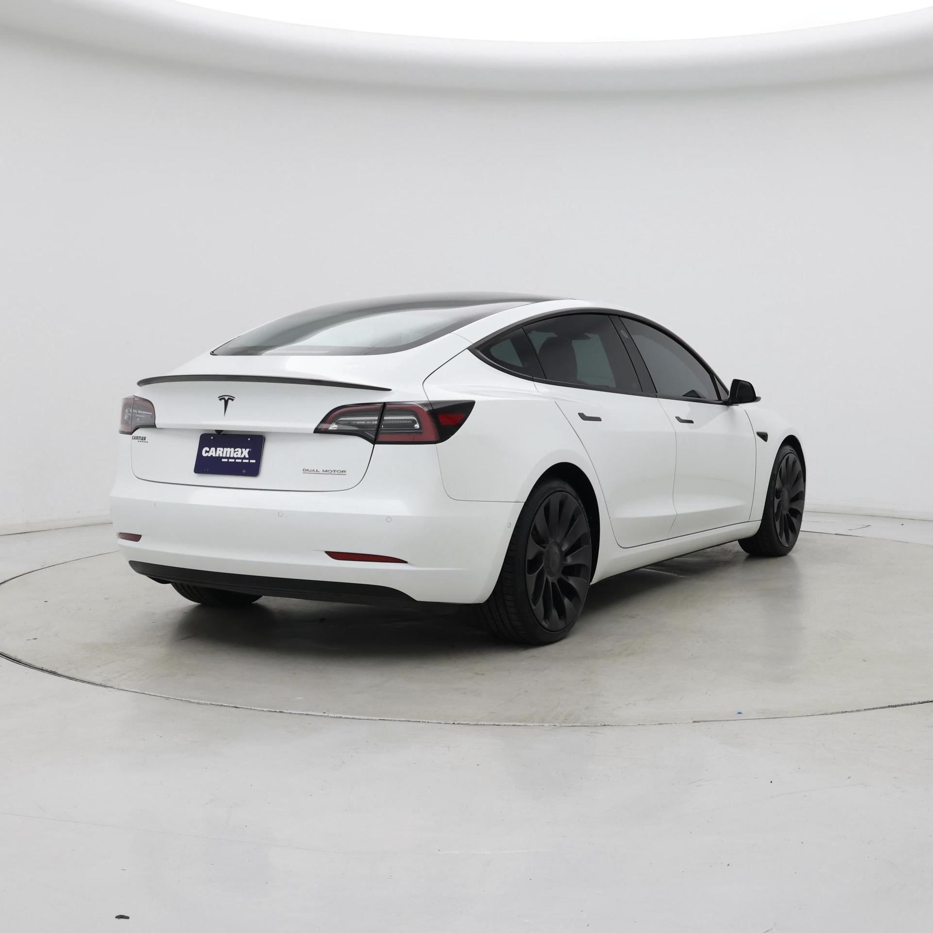 Thumbnail: 2022 Tesla Model 3 - 8