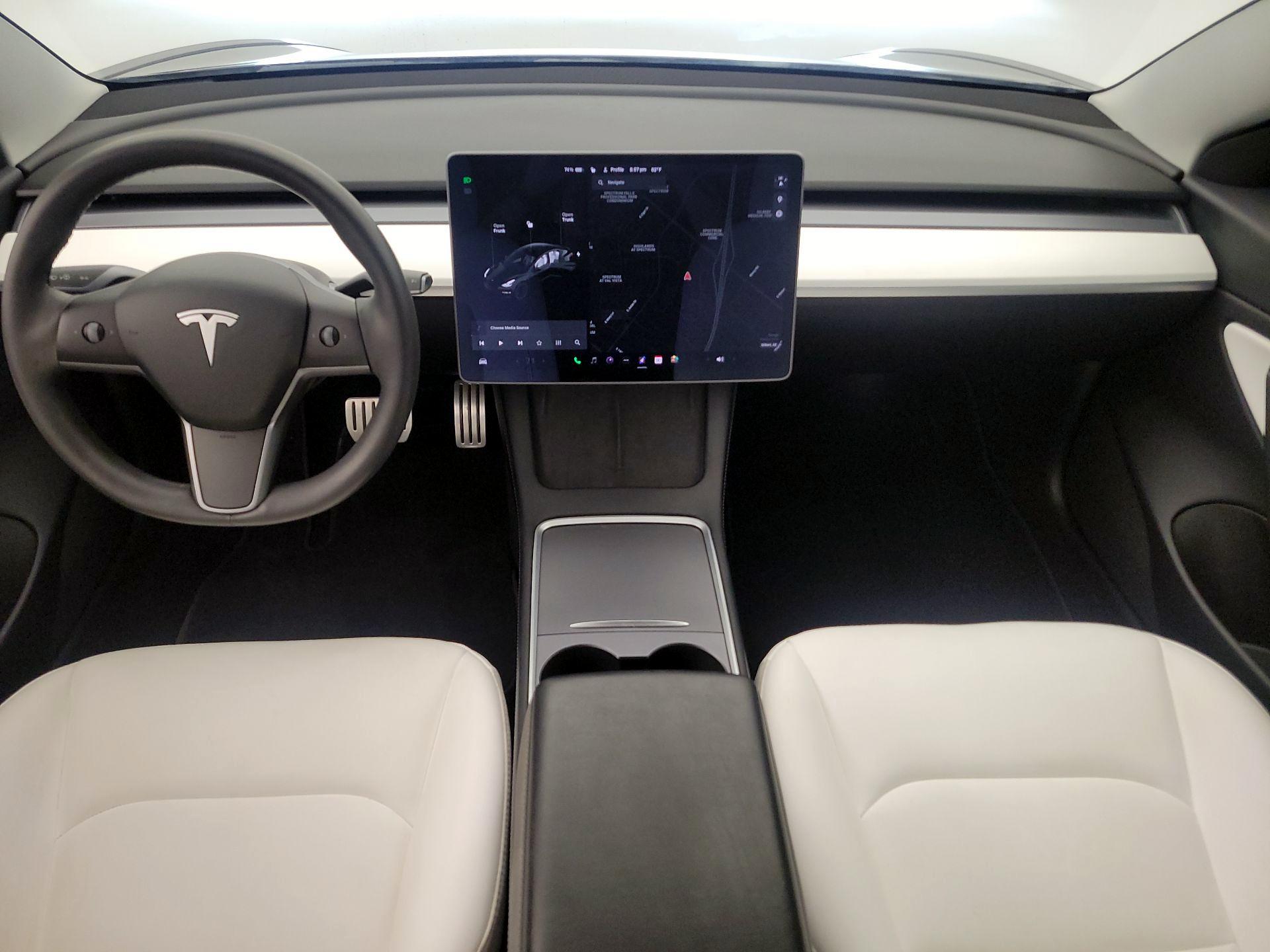 Thumbnail: 2021 Tesla Model 3 - 9