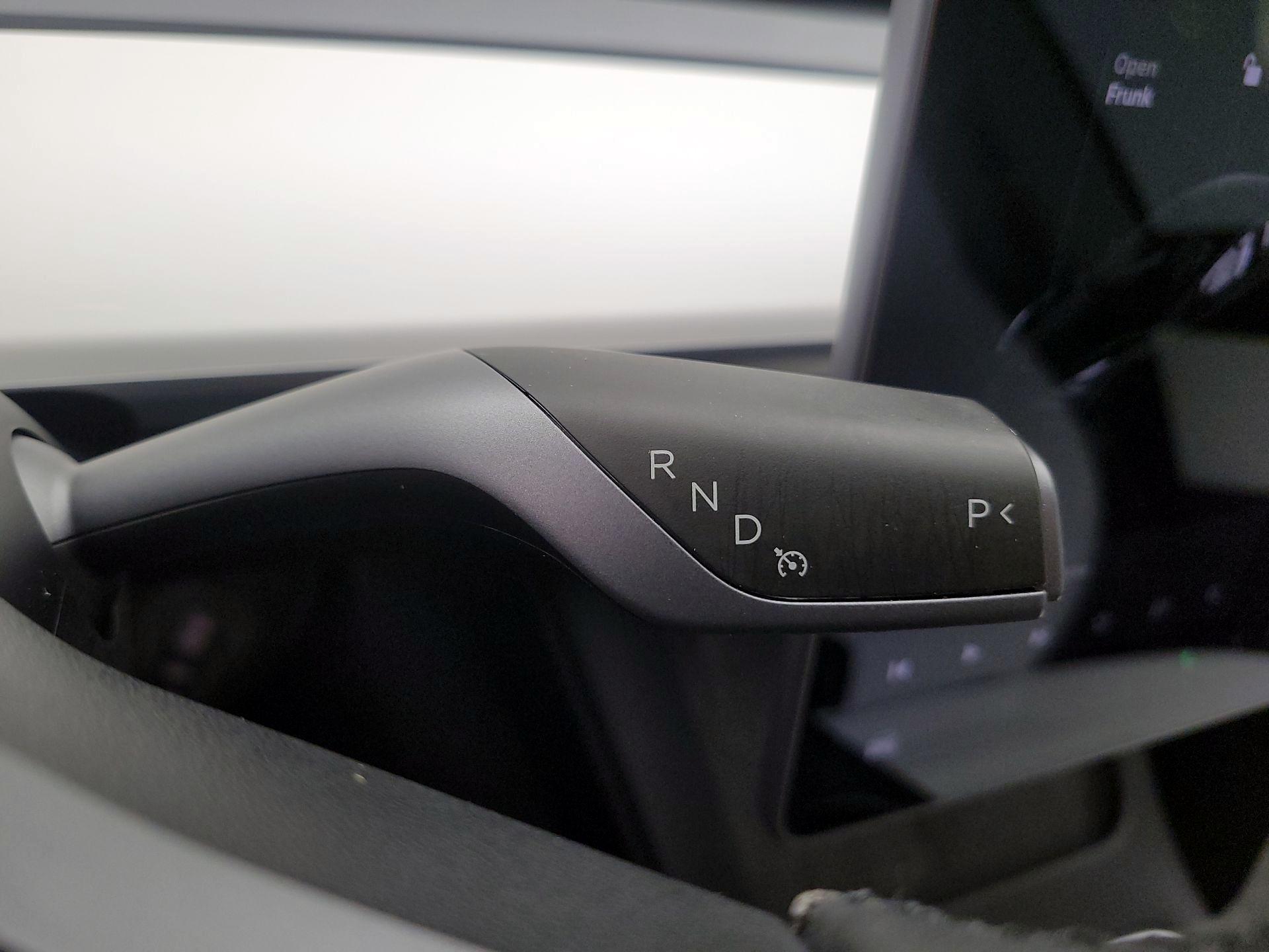 Thumbnail: 2021 Tesla Model 3 - 17