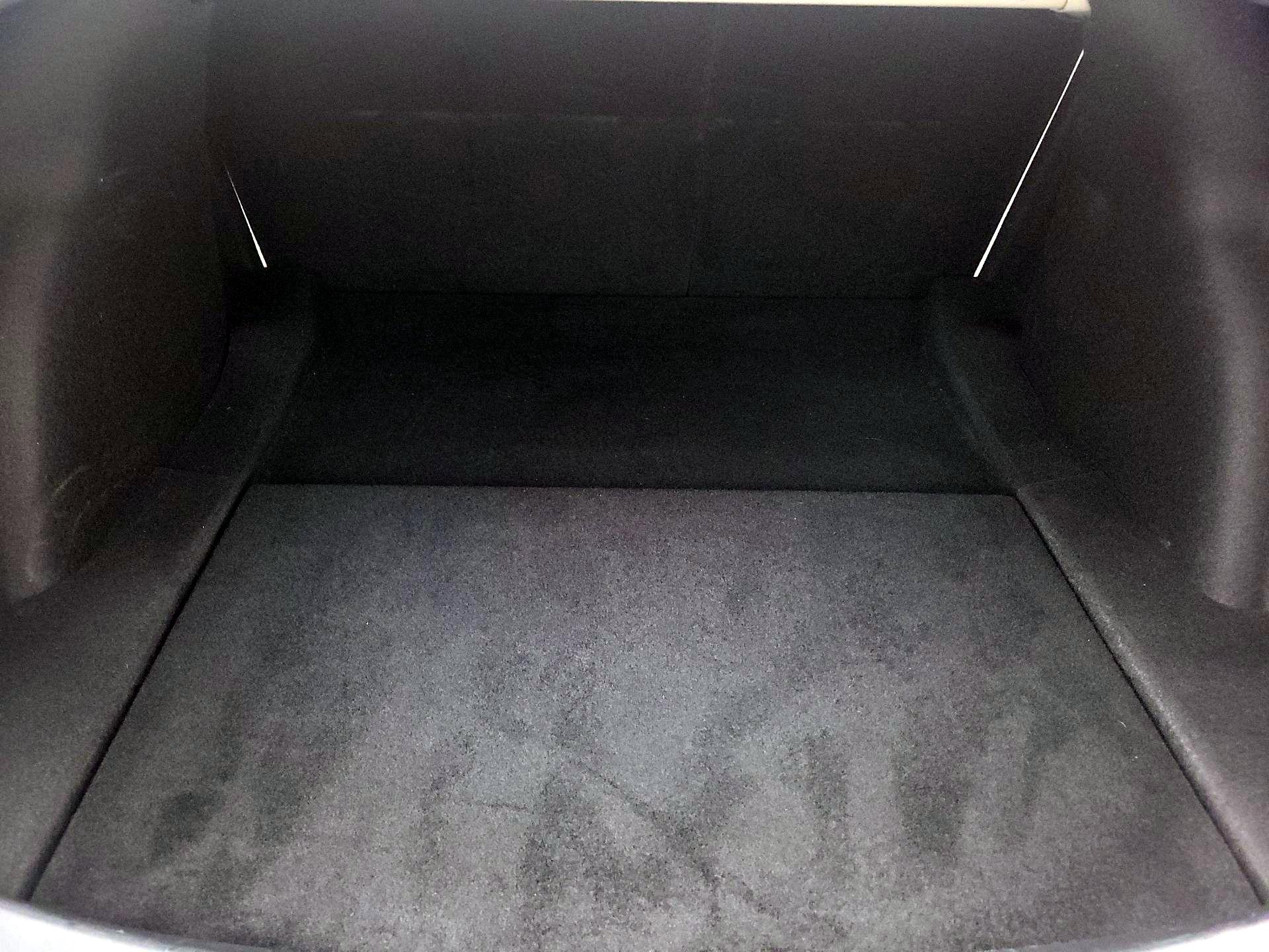 Thumbnail: 2021 Tesla Model 3 - 20