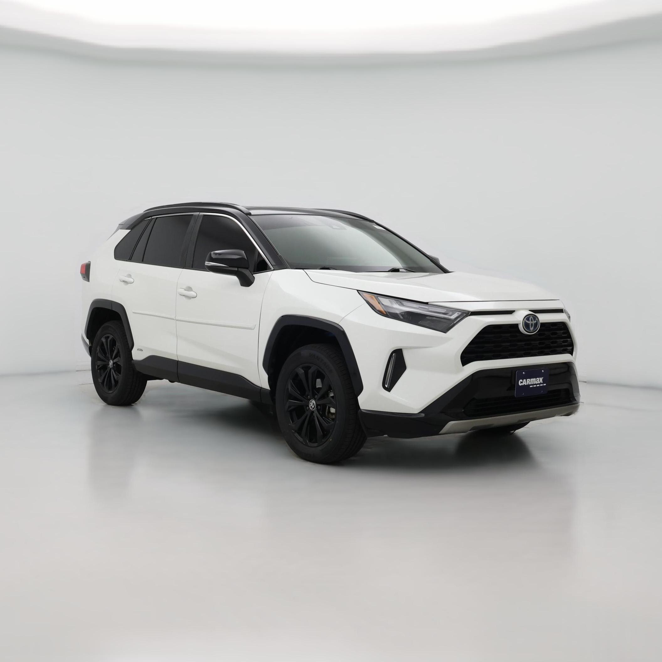 Thumbnail: 2022 Toyota RAV4 - 1