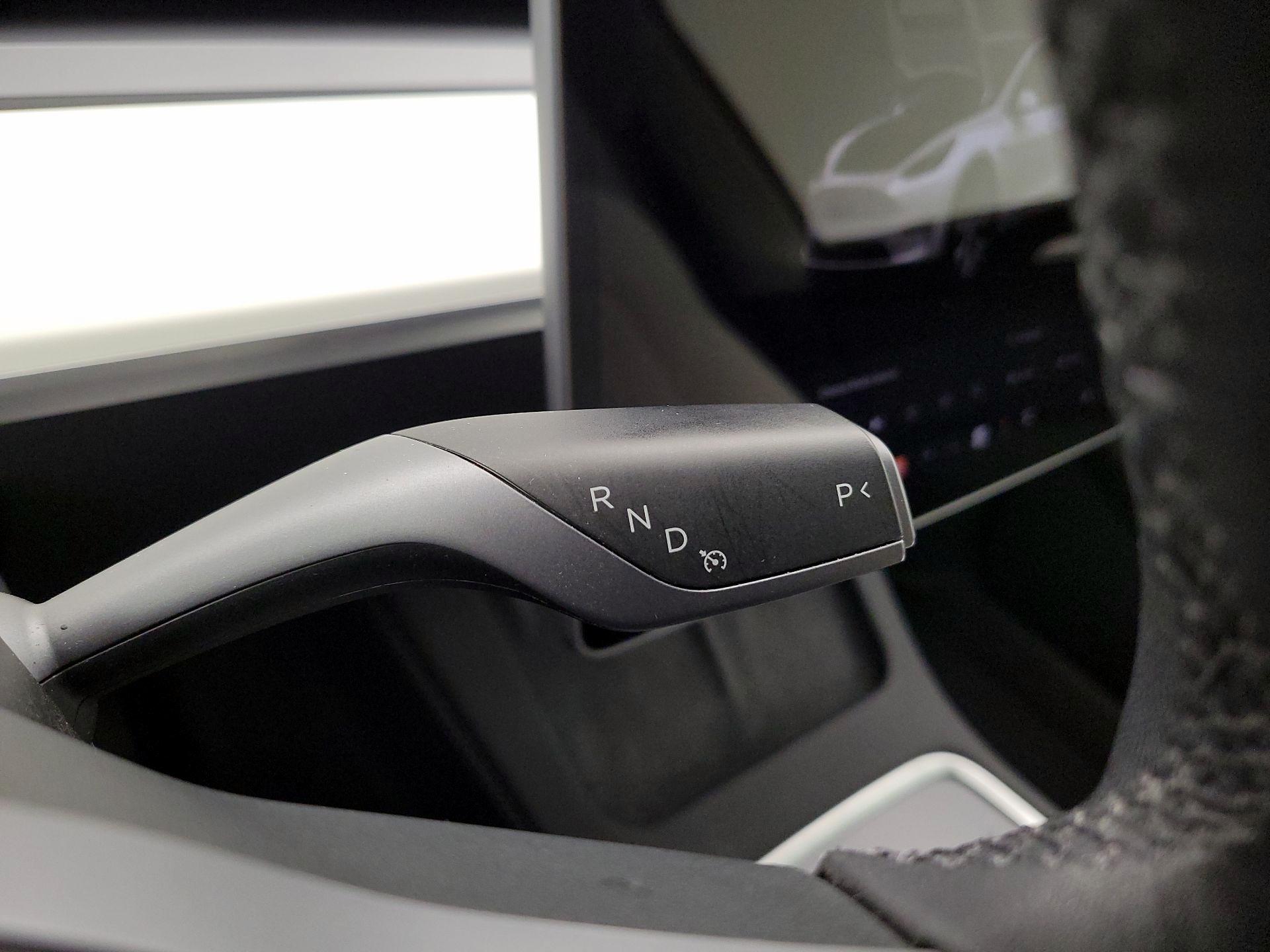 Thumbnail: 2023 Tesla Model Y - 17