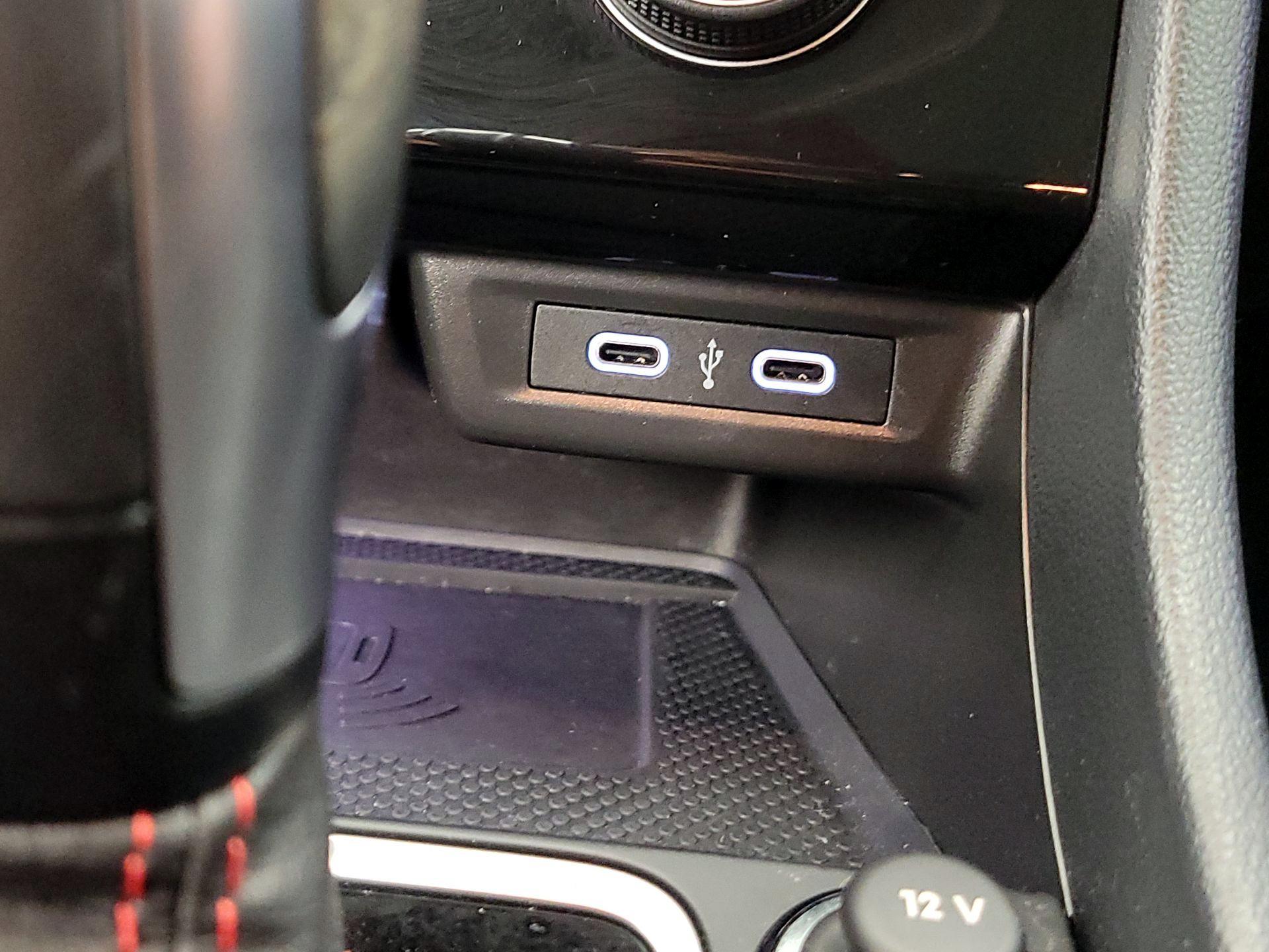 Thumbnail: 2021 Volkswagen Jetta - 18