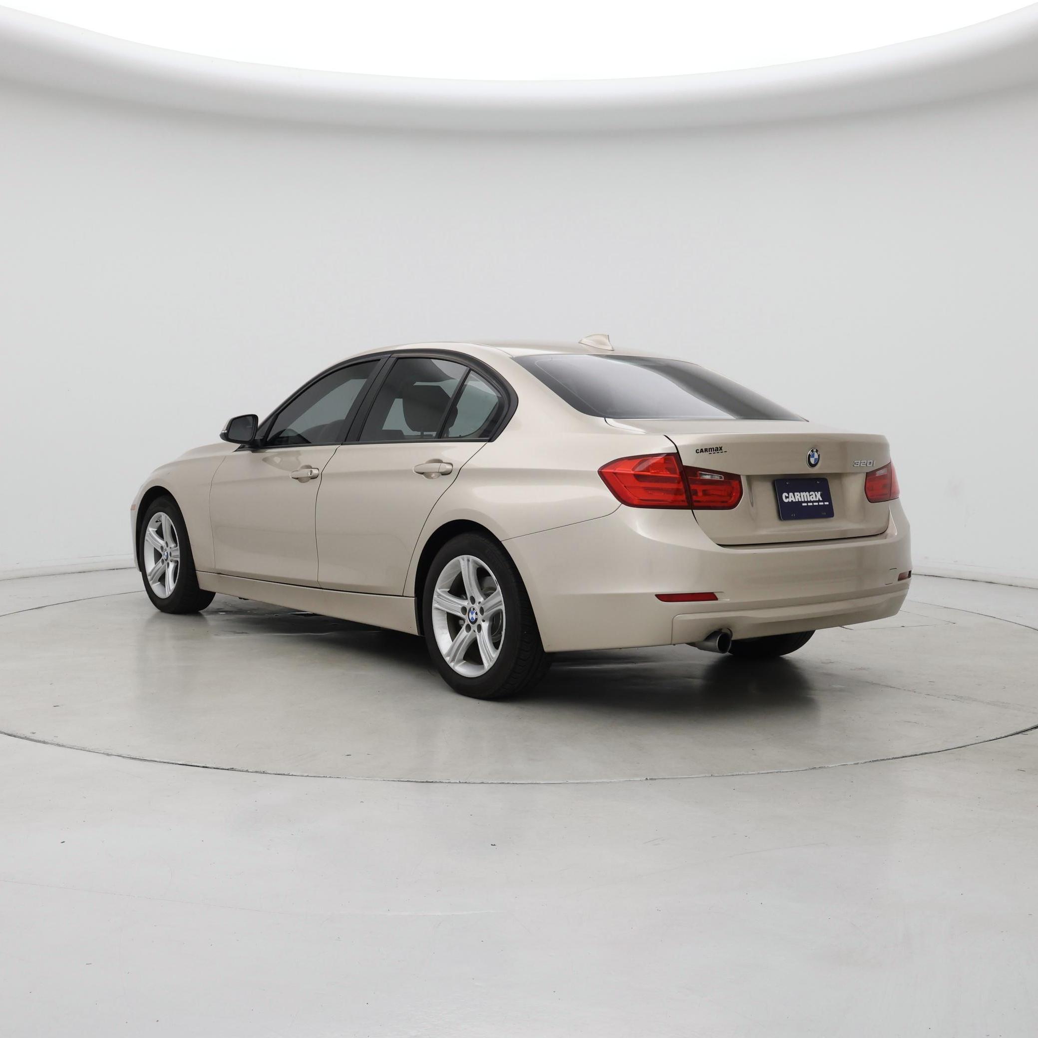 Thumbnail: 2015 BMW 3 Series - 2