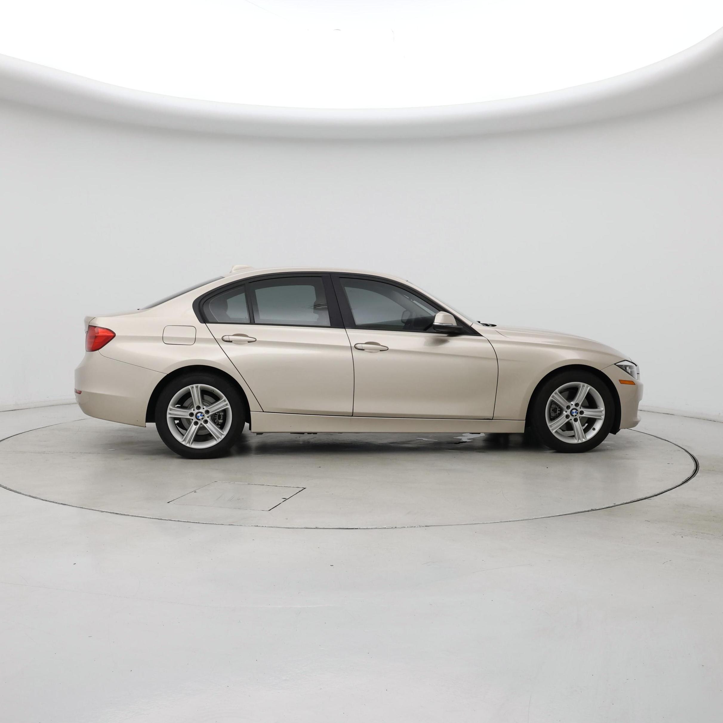 Thumbnail: 2015 BMW 3 Series - 7