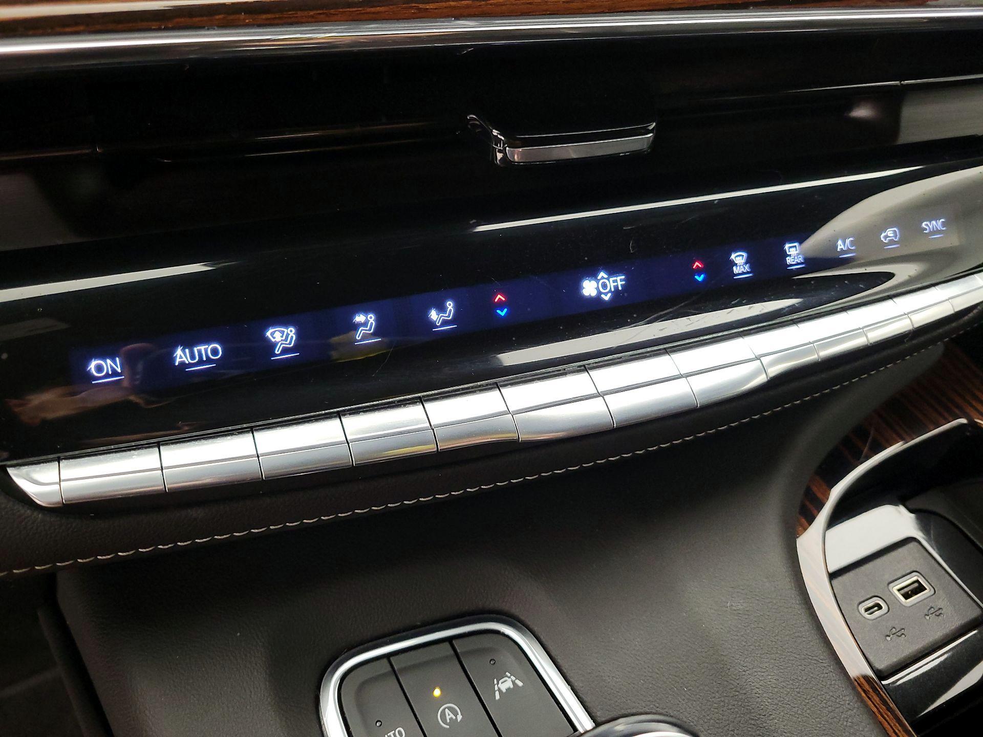 Thumbnail: 2023 Cadillac Escalade - 16
