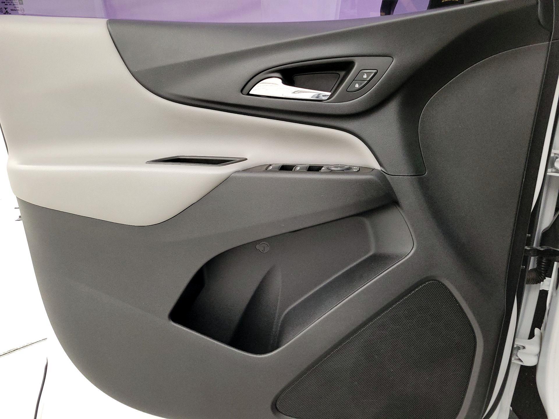 Thumbnail: 2022 Chevrolet Equinox - 12