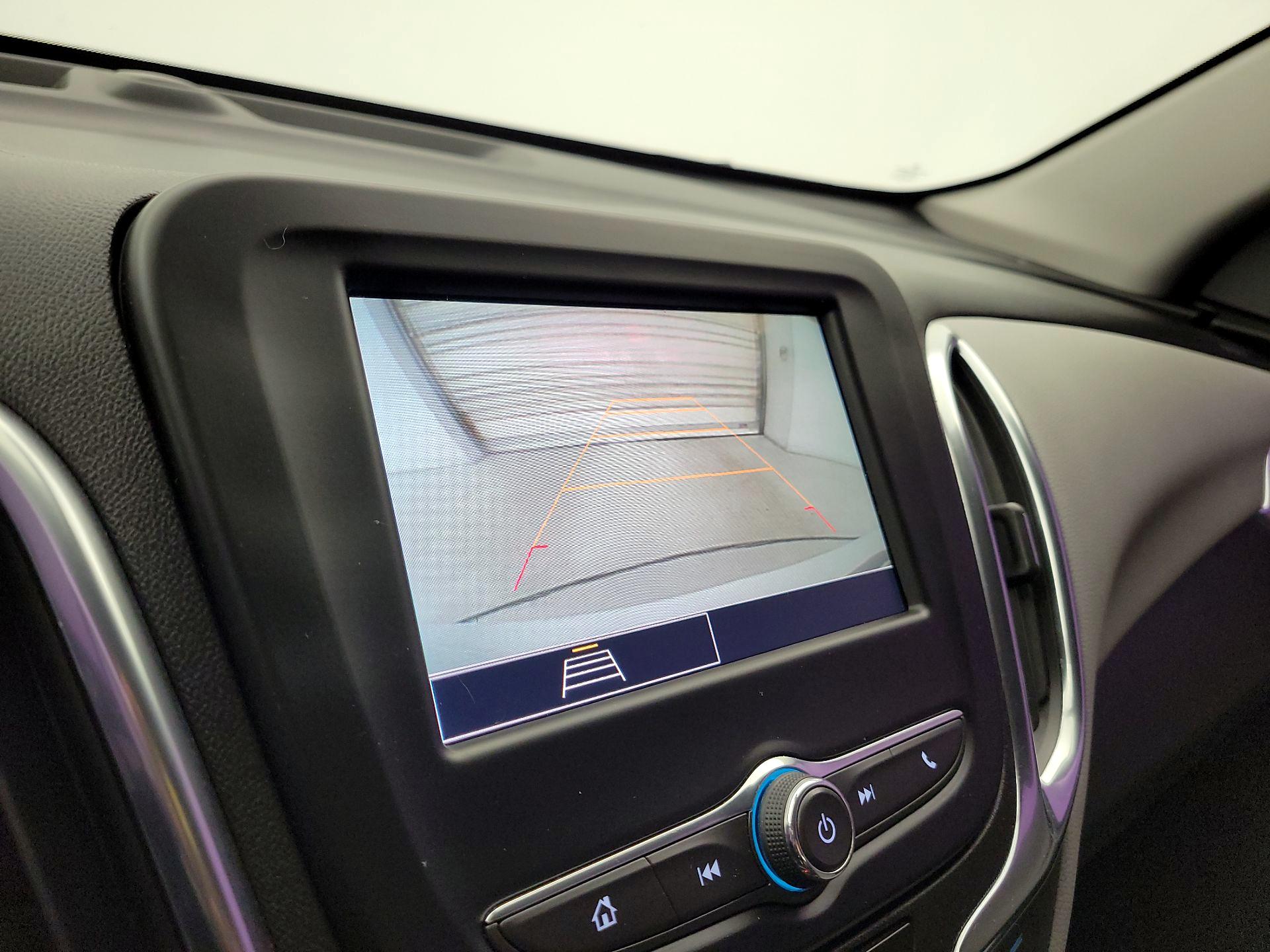 Thumbnail: 2022 Chevrolet Equinox - 14