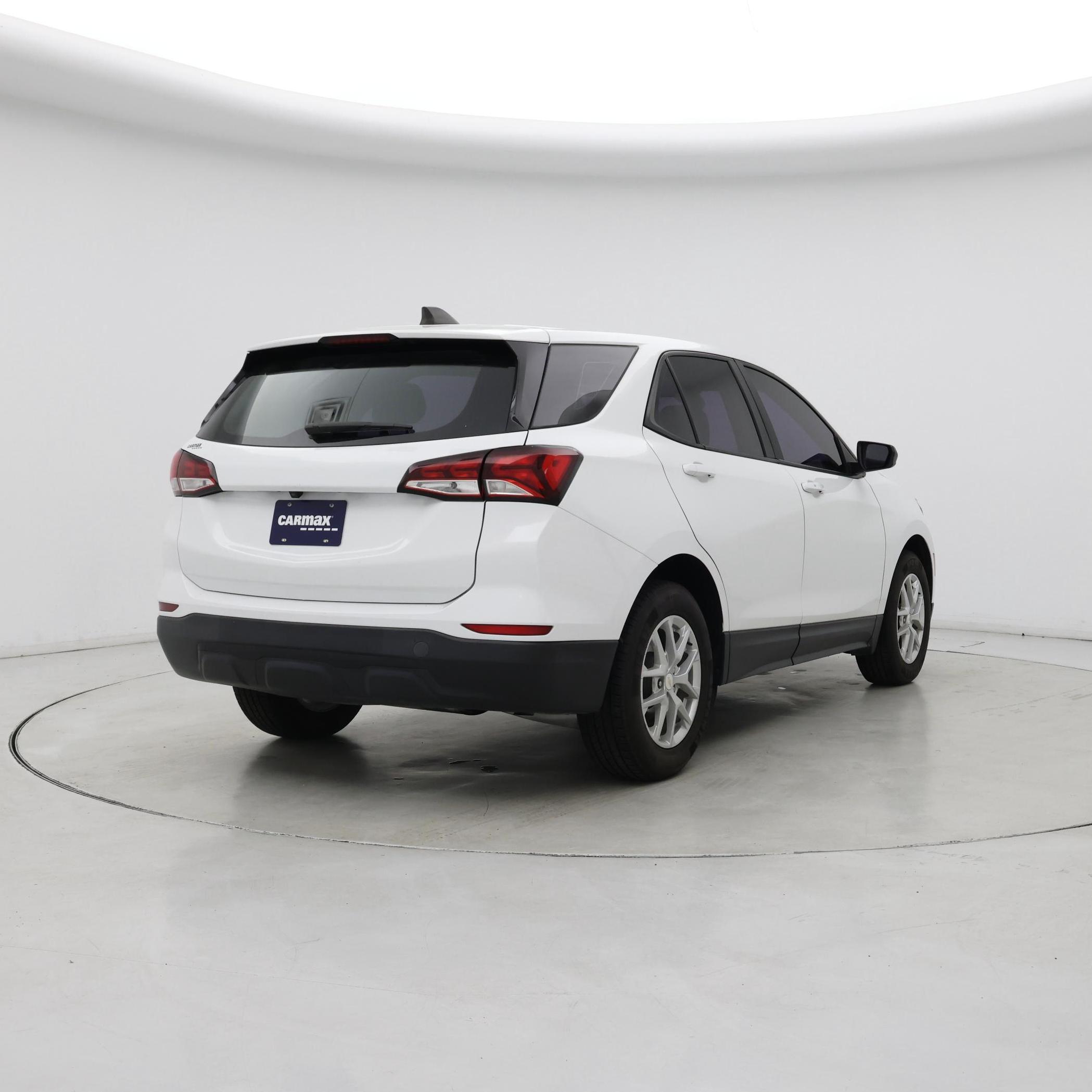 Thumbnail: 2022 Chevrolet Equinox - 8