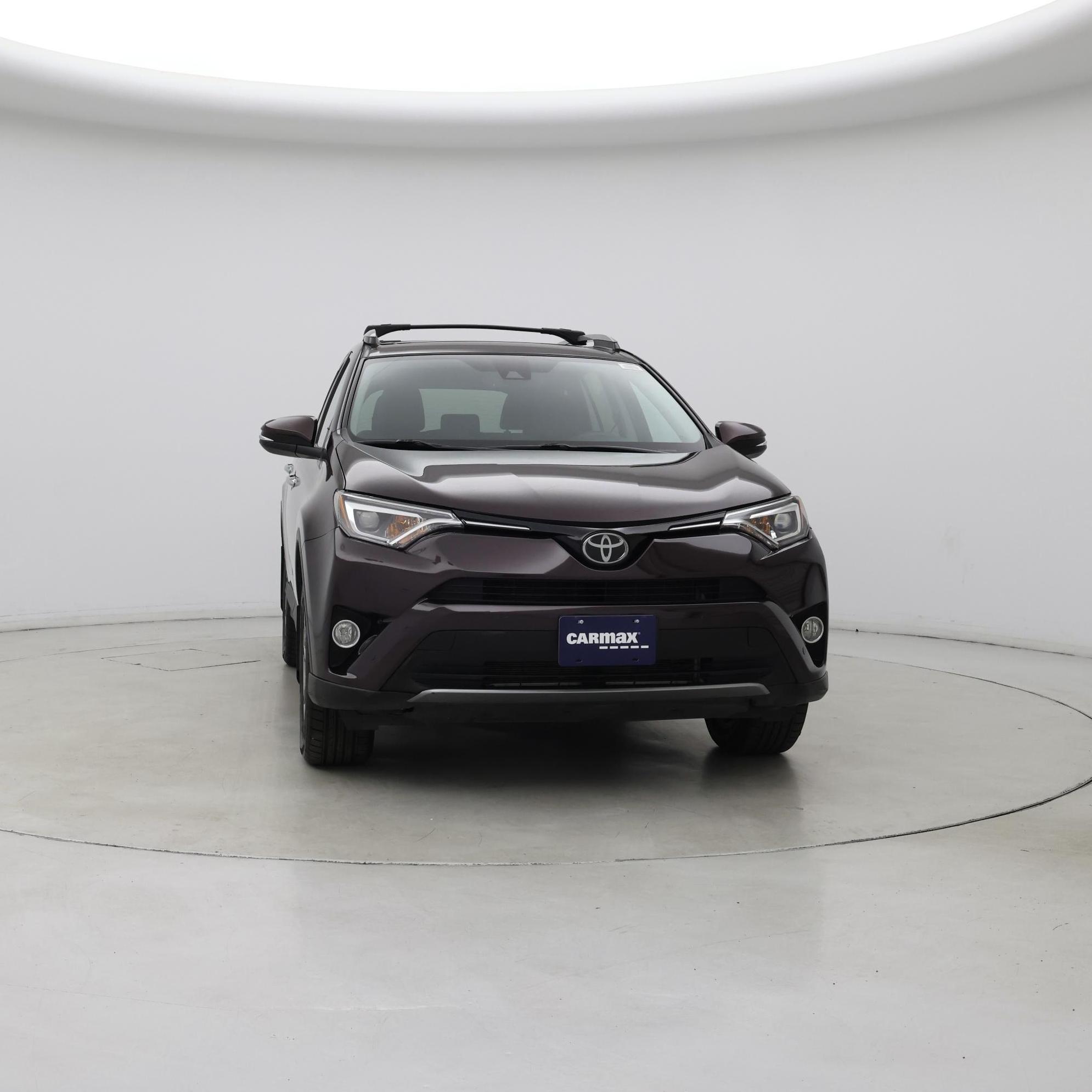 Thumbnail: 2017 Toyota RAV4 - 5