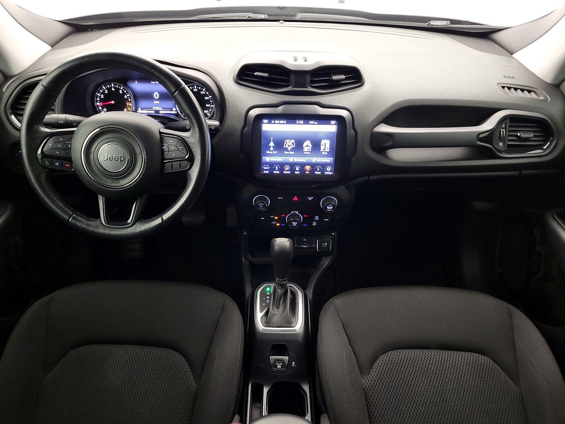 Thumbnail: 2018 Jeep Renegade - 9