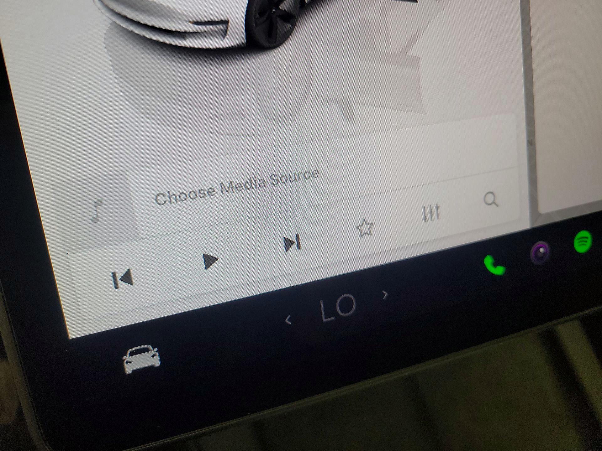 Thumbnail: 2023 Tesla Model 3 - 15