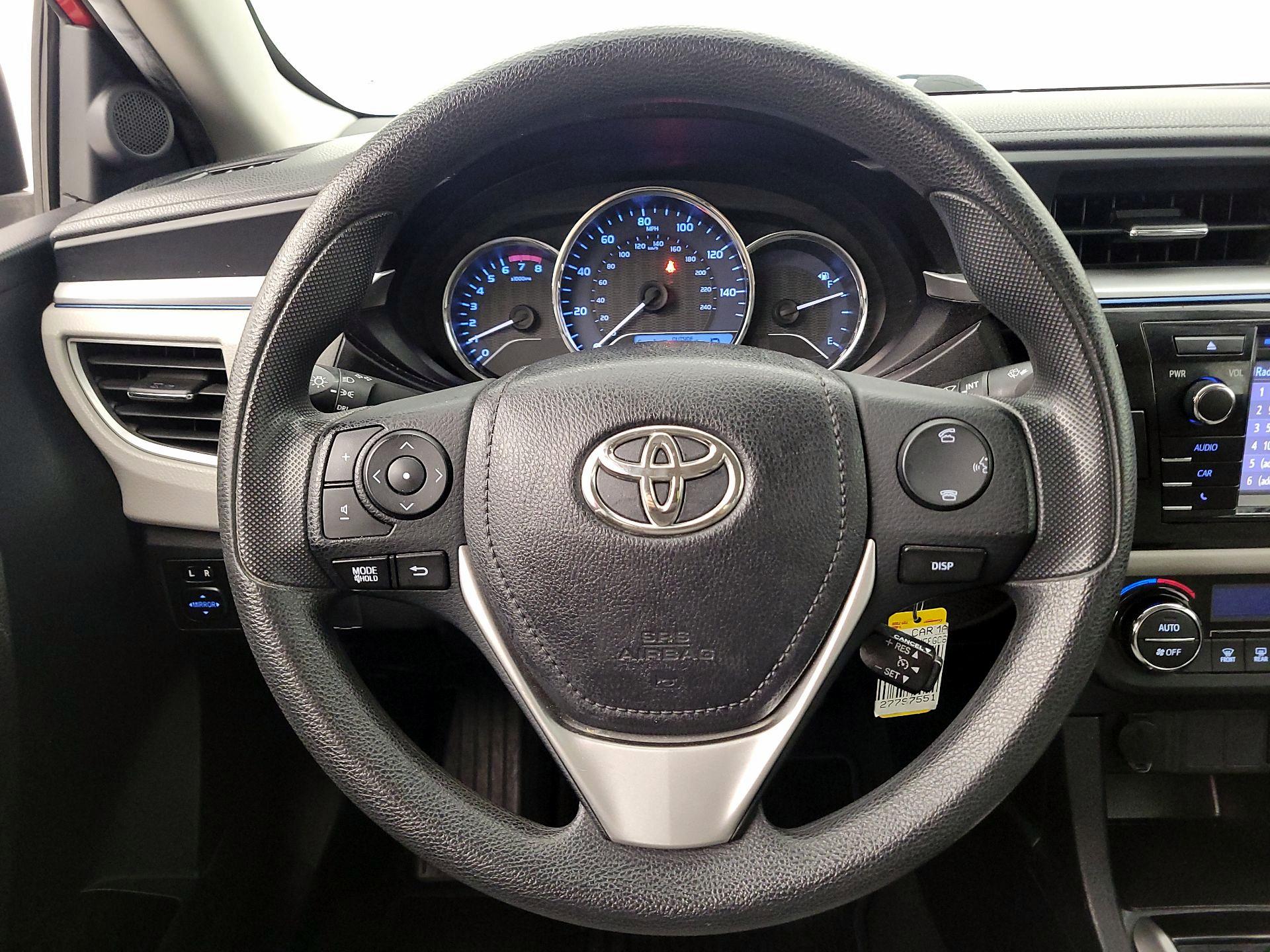 Thumbnail: 2016 Toyota Corolla - 10