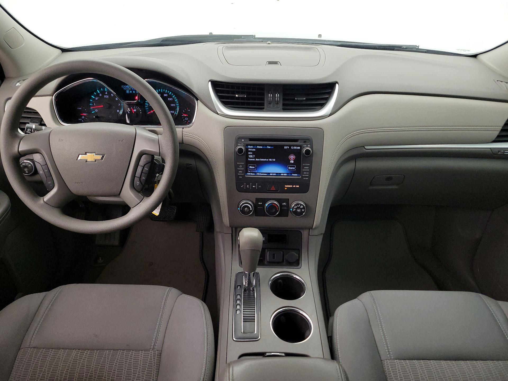 Thumbnail: 2016 Chevrolet Traverse - 9