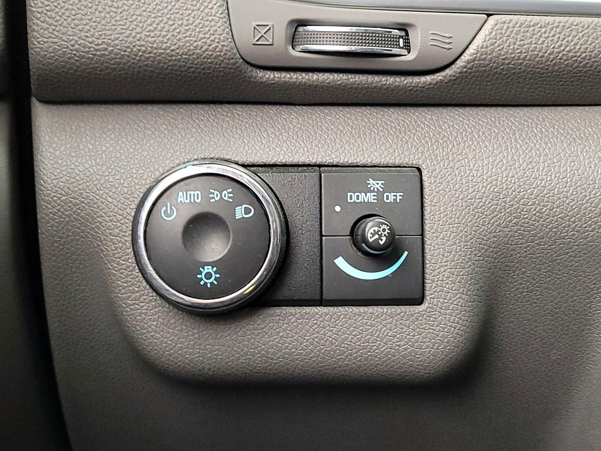 Thumbnail: 2016 Chevrolet Traverse - 13