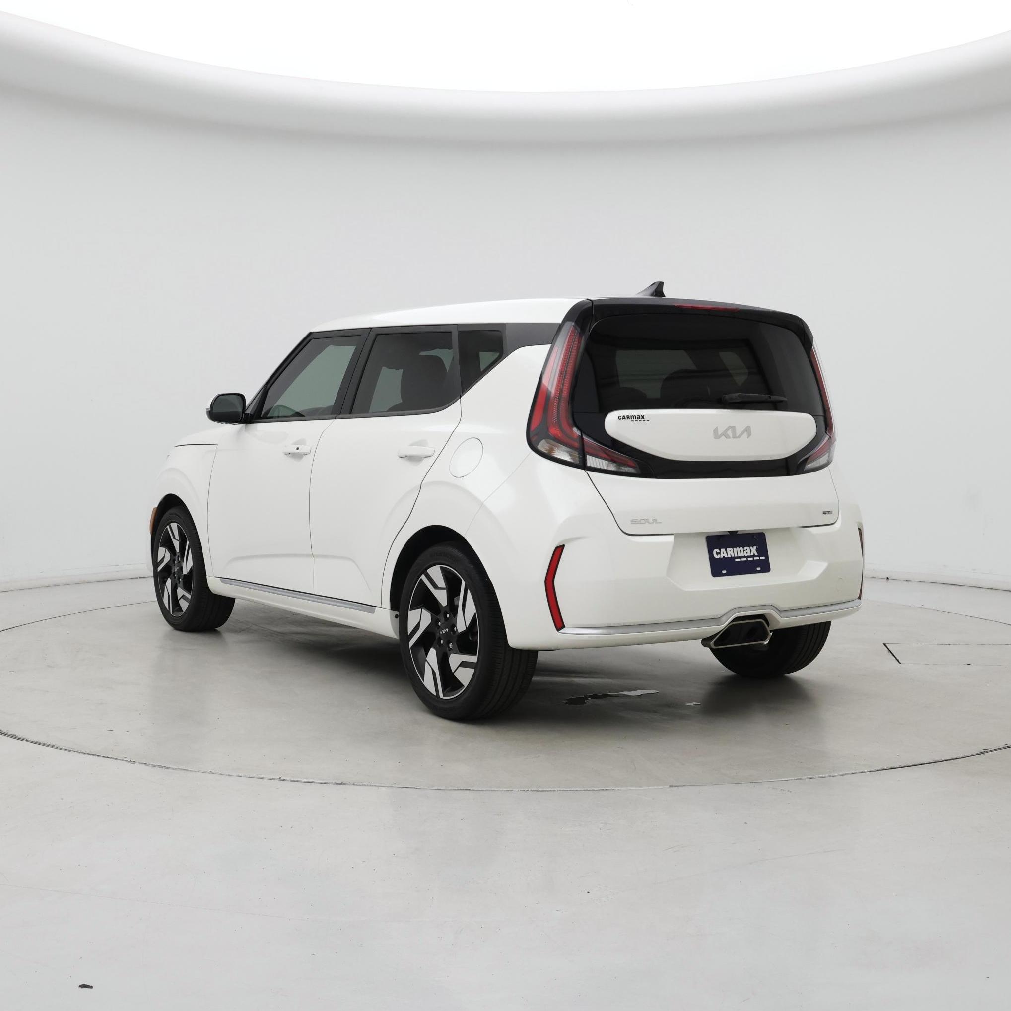 Thumbnail: 2023 Kia Soul - 2