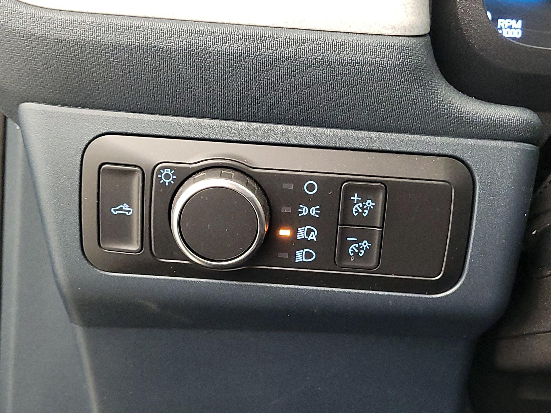 Thumbnail: 2022 Ford Maverick - 13