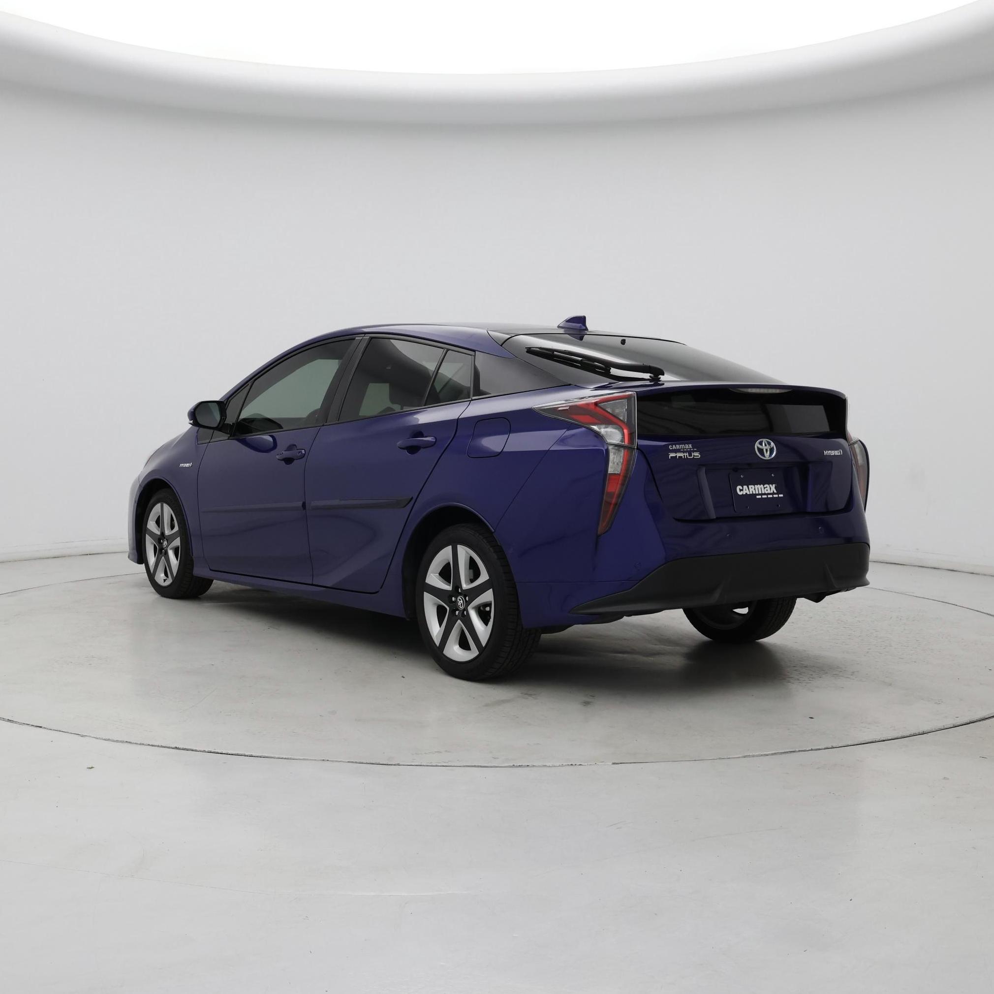 Thumbnail: 2016 Toyota Prius - 2