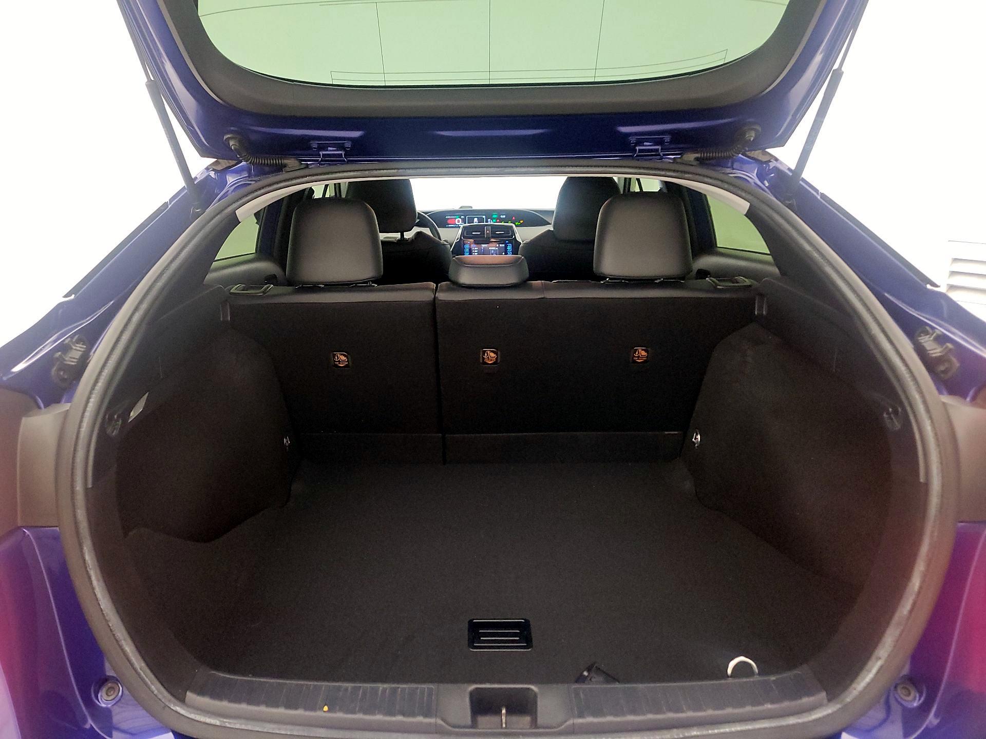 Thumbnail: 2016 Toyota Prius - 20