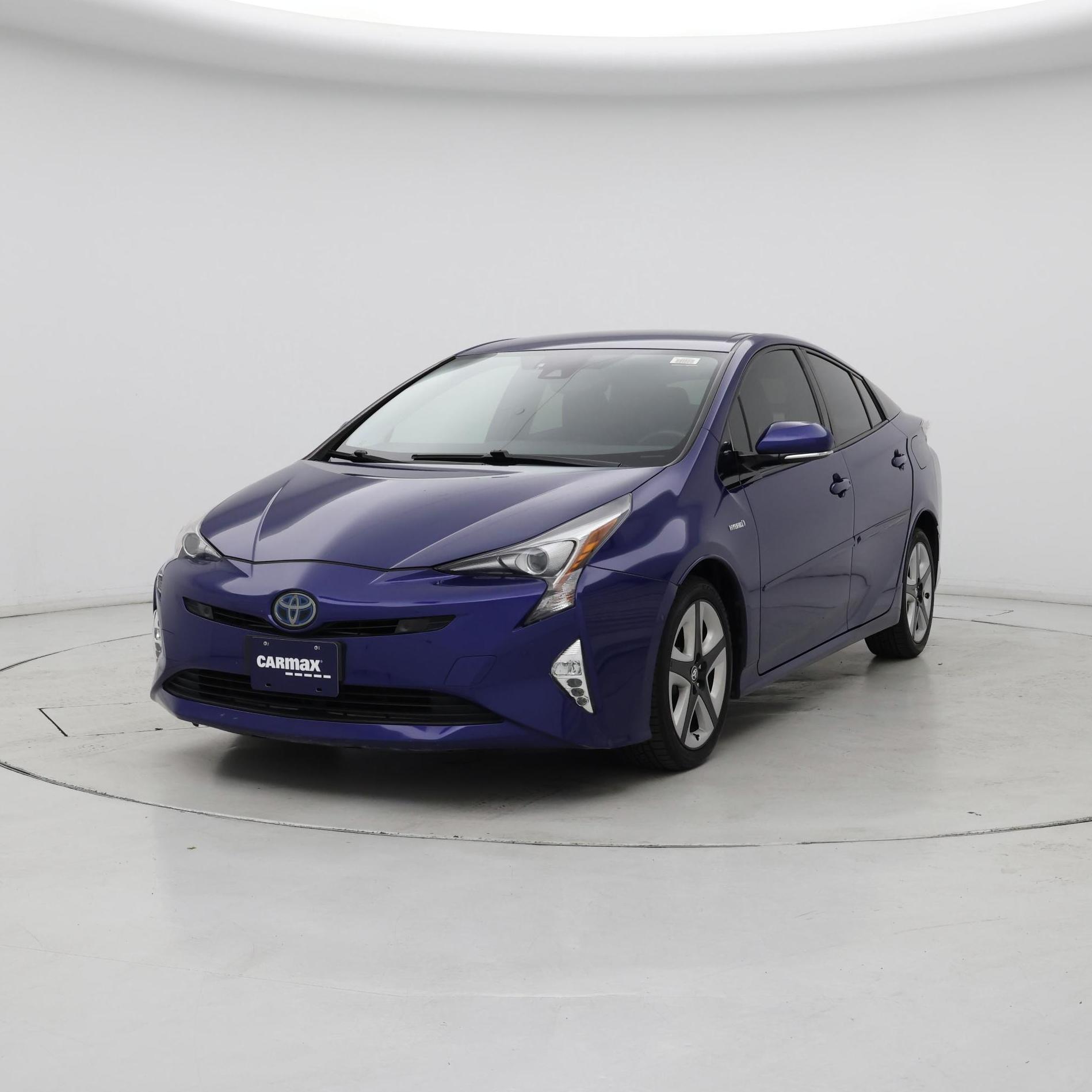 Thumbnail: 2016 Toyota Prius - 4