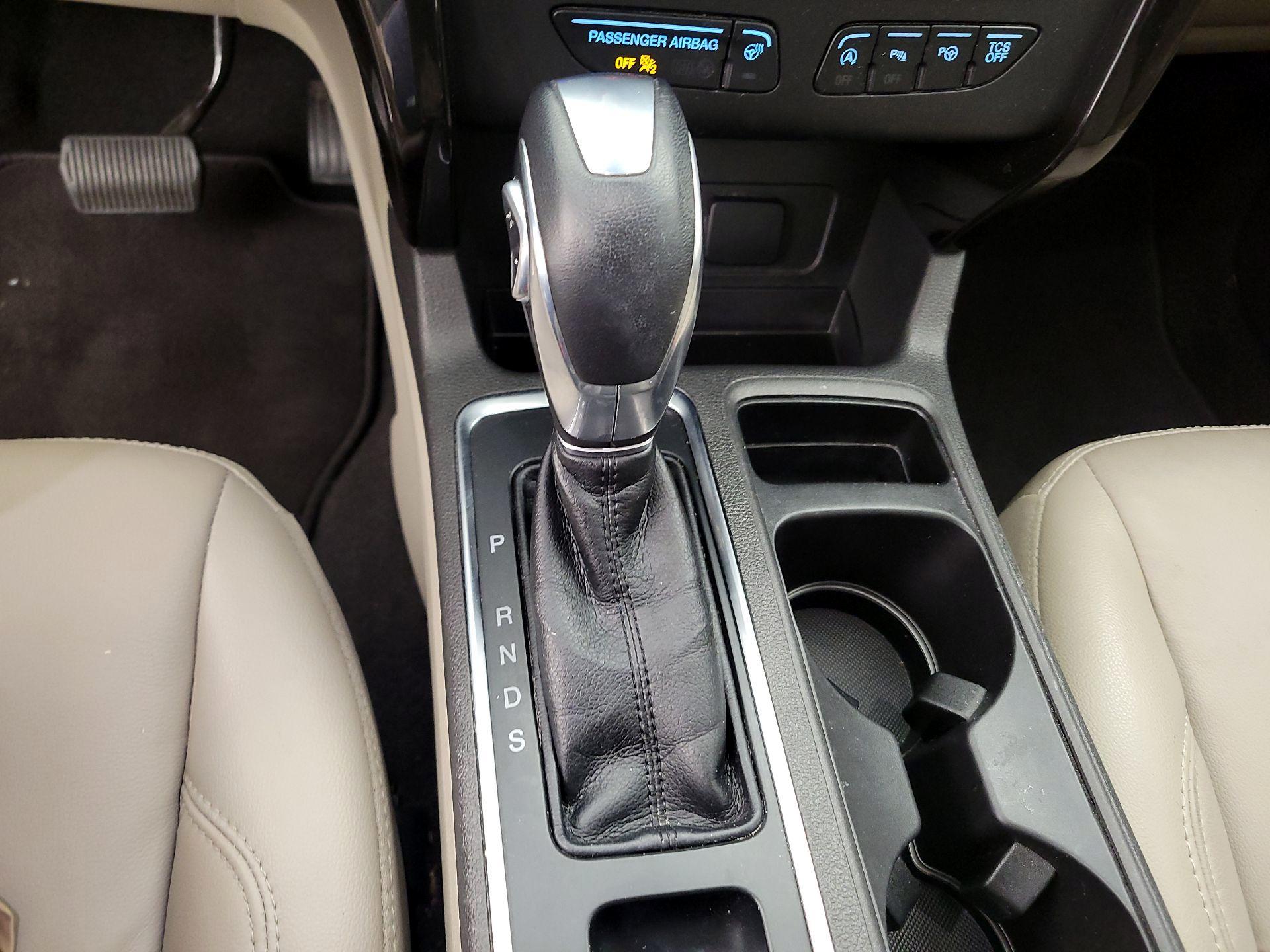 Thumbnail: 2019 Ford Escape - 18