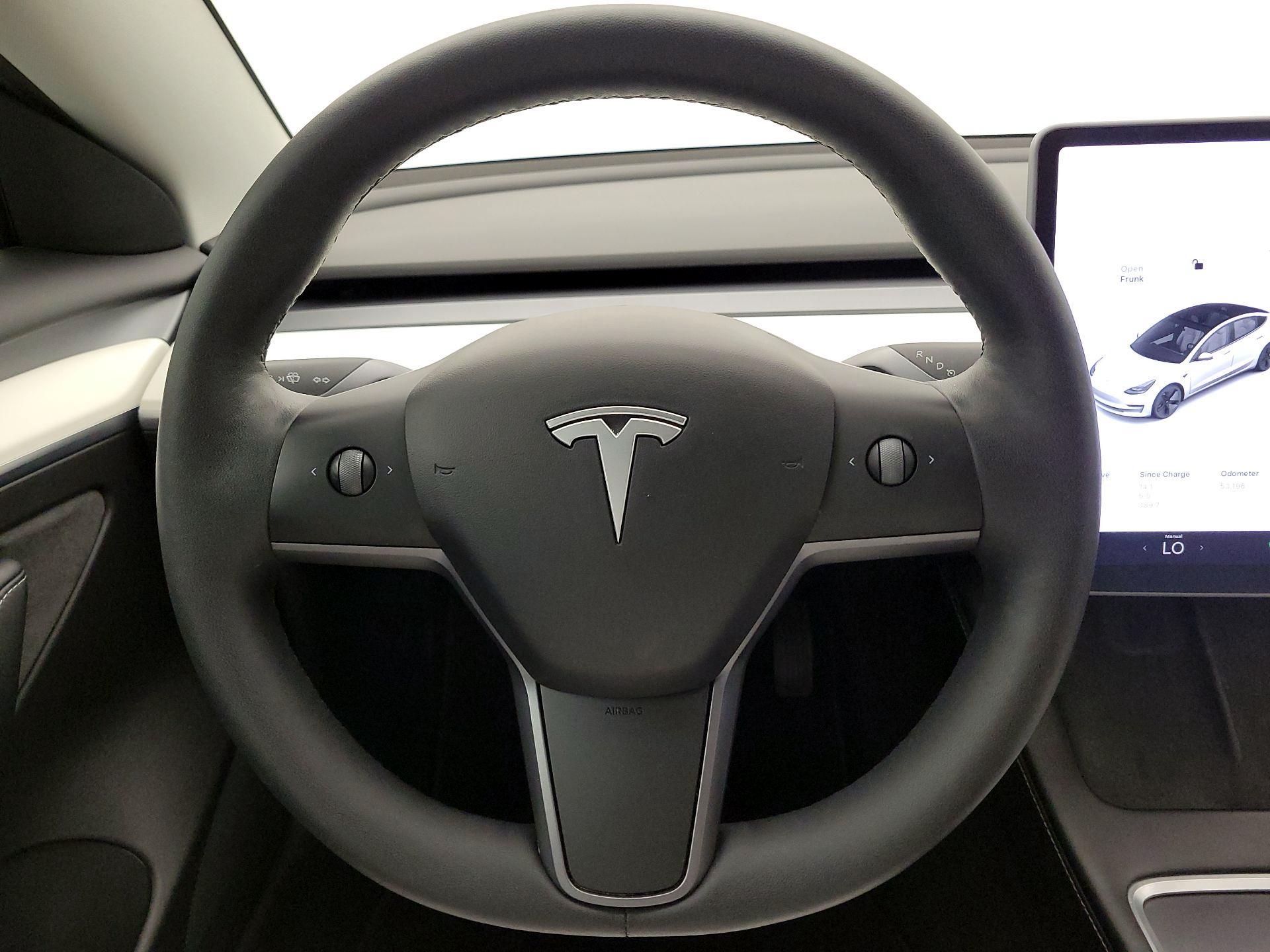 Thumbnail: 2021 Tesla Model 3 - 10